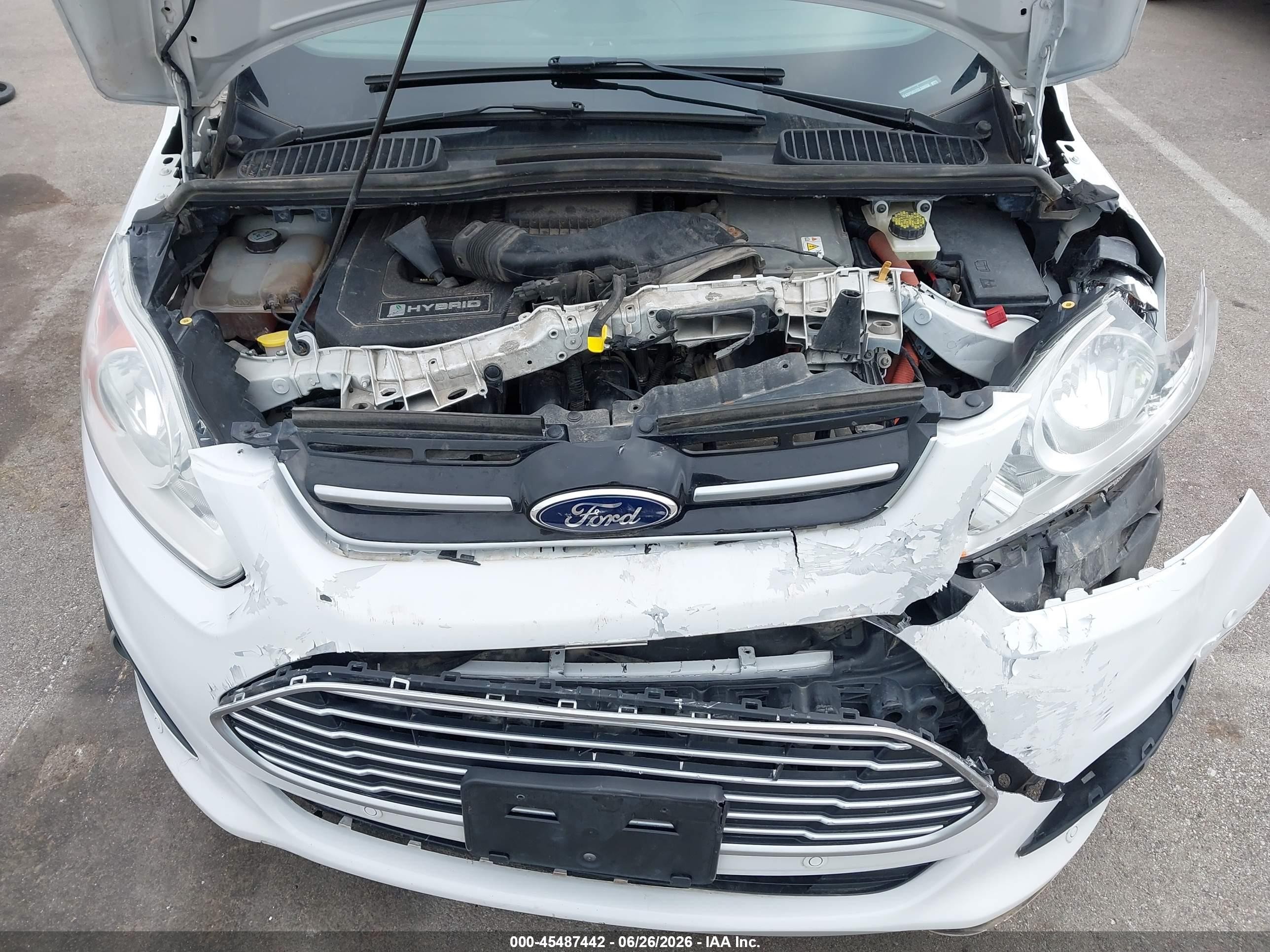 2013 Ford C-max Hybrid Sel Белый vin: 1FADP5BU2DL509656