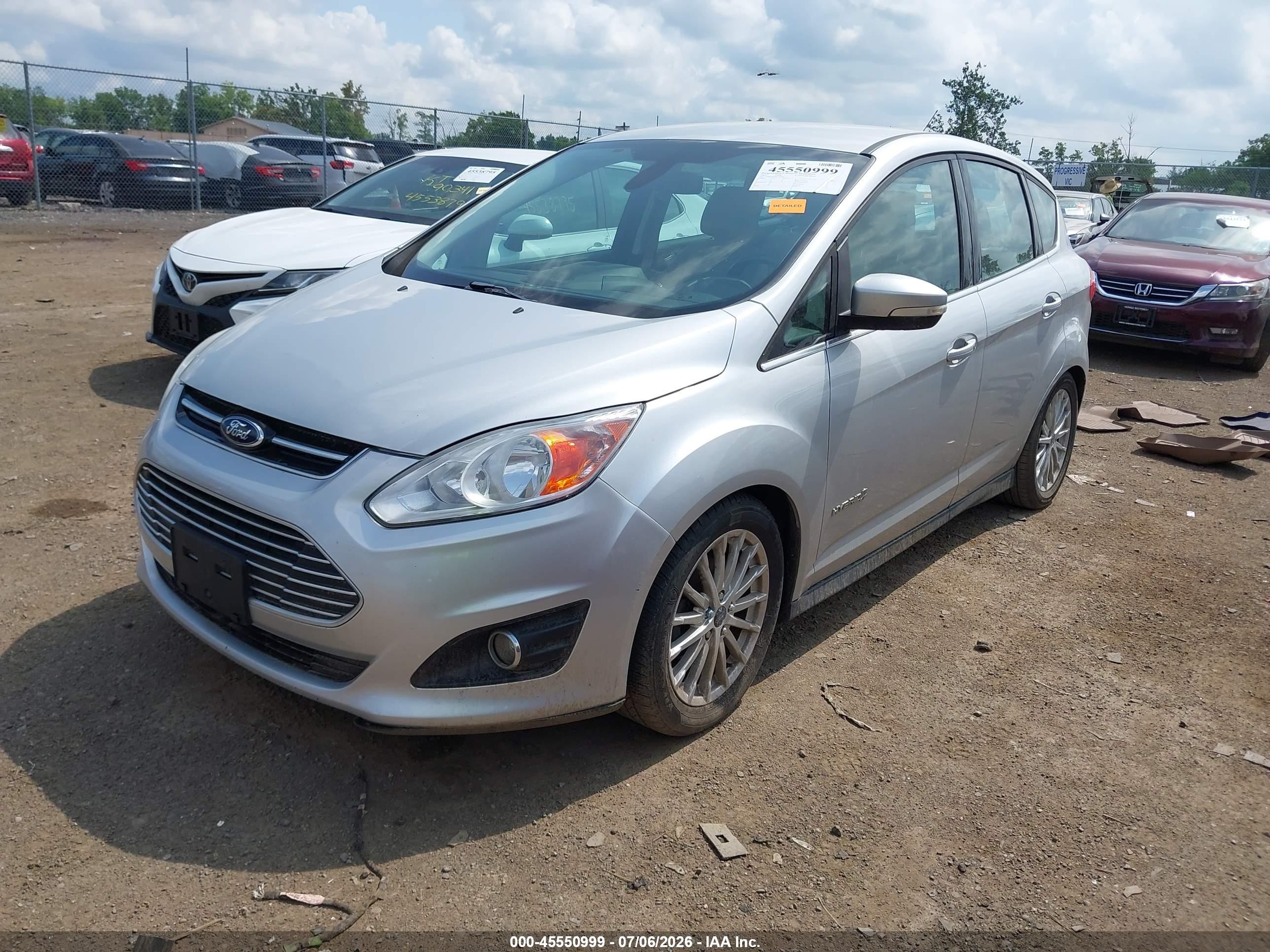 2013 Ford C-max Hybrid Sel Серебряный vin: 1FADP5BU2DL535805