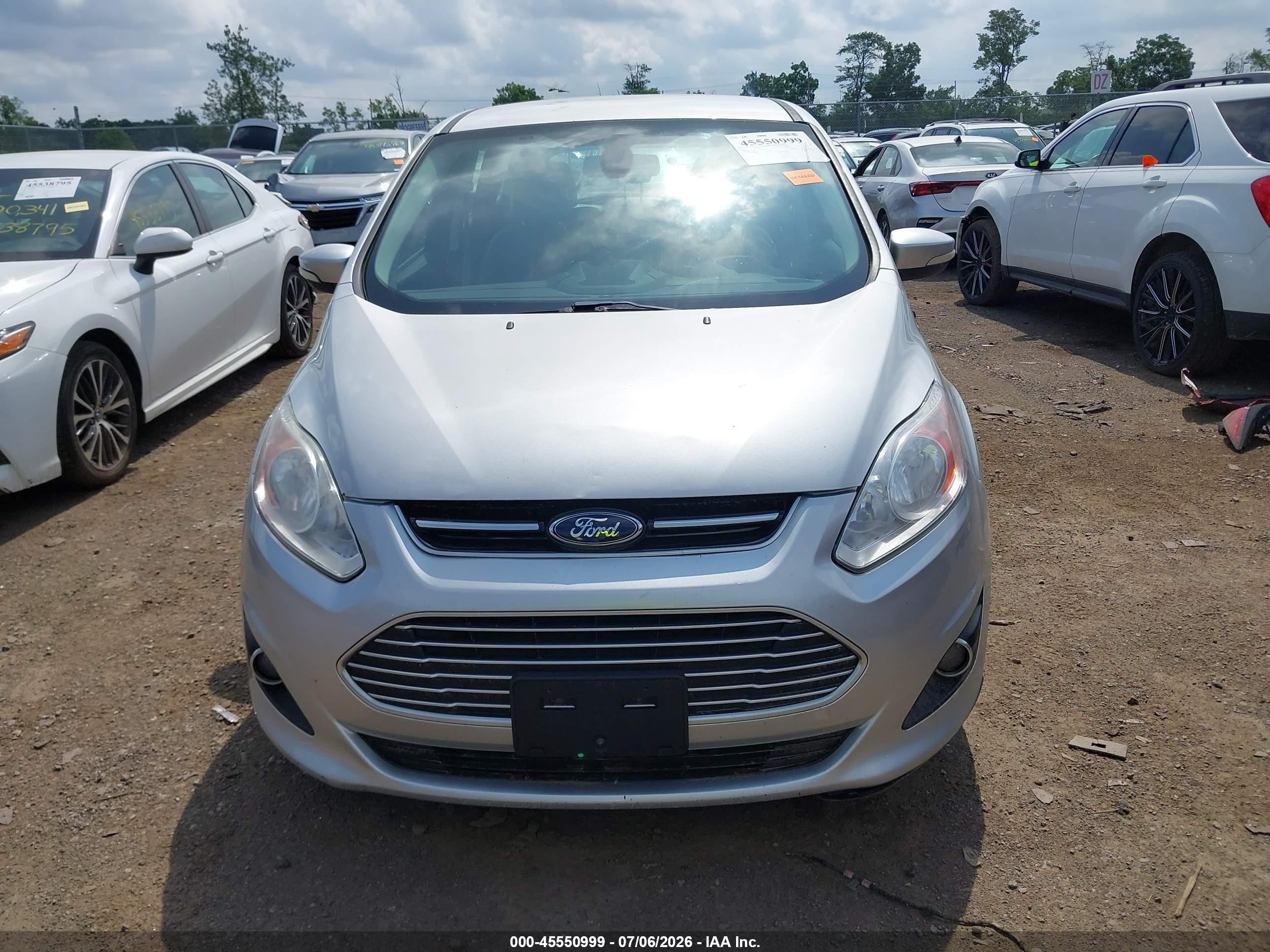 2013 Ford C-max Hybrid Sel Серебряный vin: 1FADP5BU2DL535805