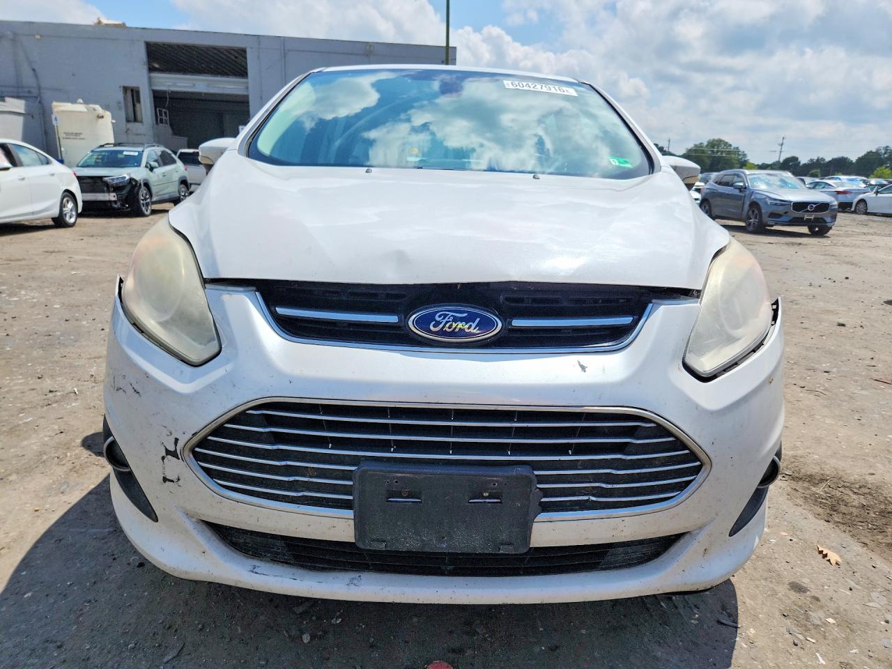 2013 Ford C-max White vin: 1FADP5BU4DL546370