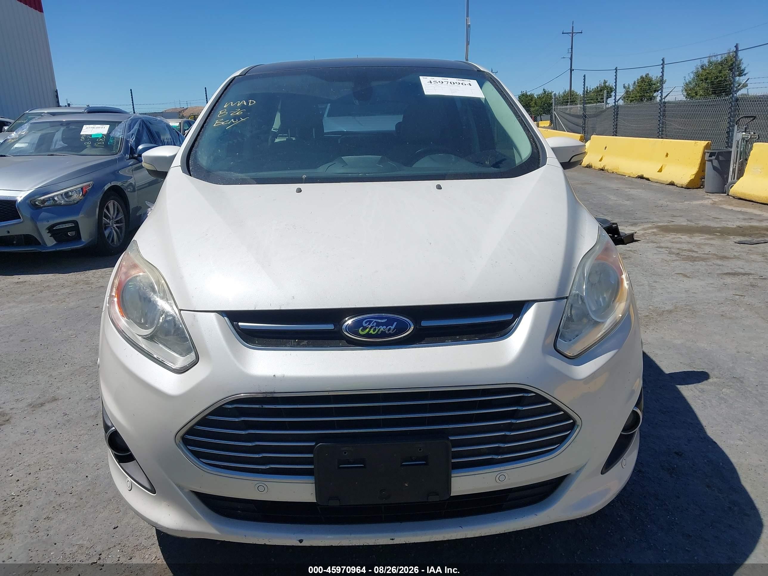 2013 Ford C-max Hybrid Sel Белый vin: 1FADP5BU5DL549438
