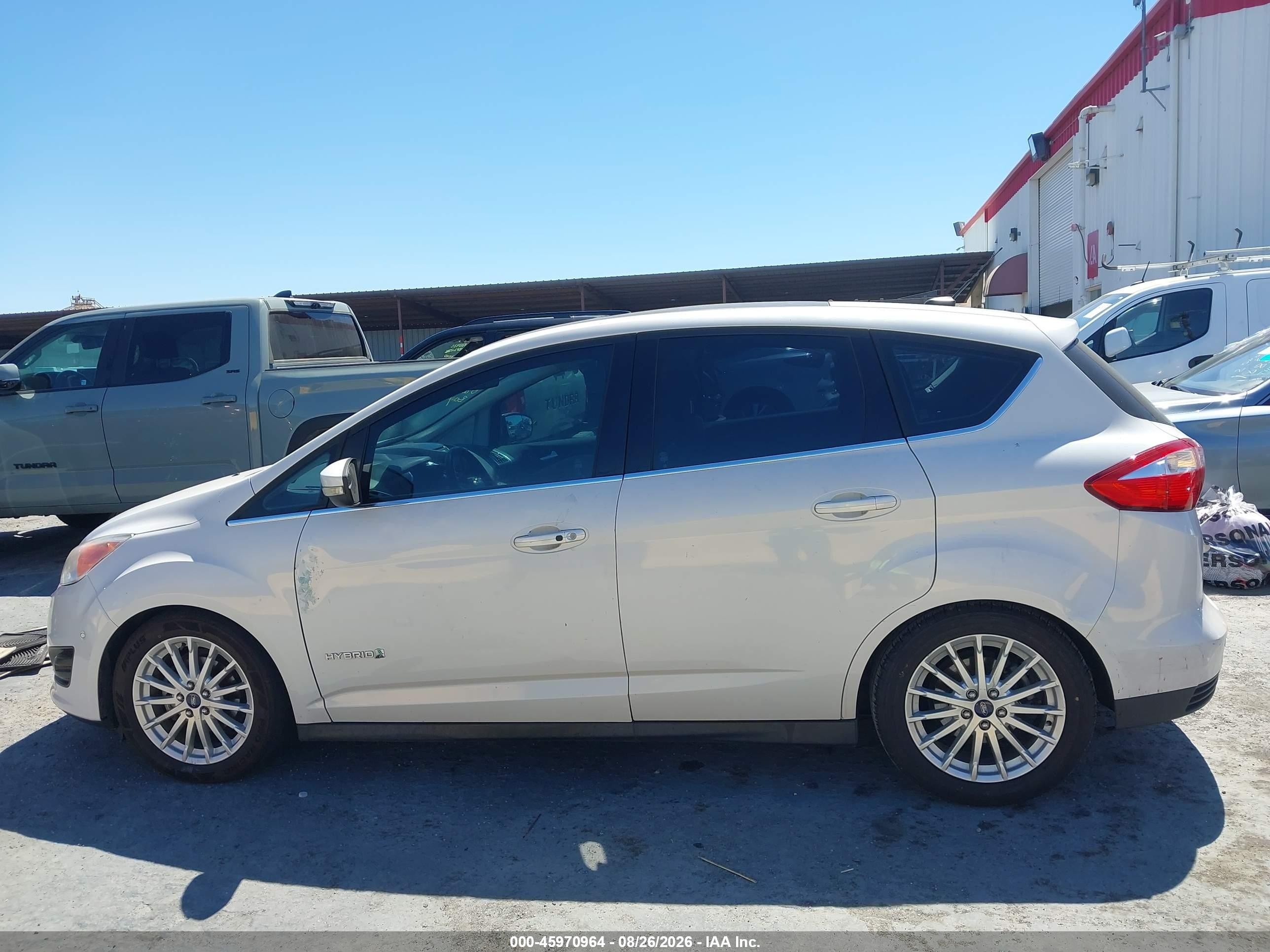 2013 Ford C-max Hybrid Sel Белый vin: 1FADP5BU5DL549438