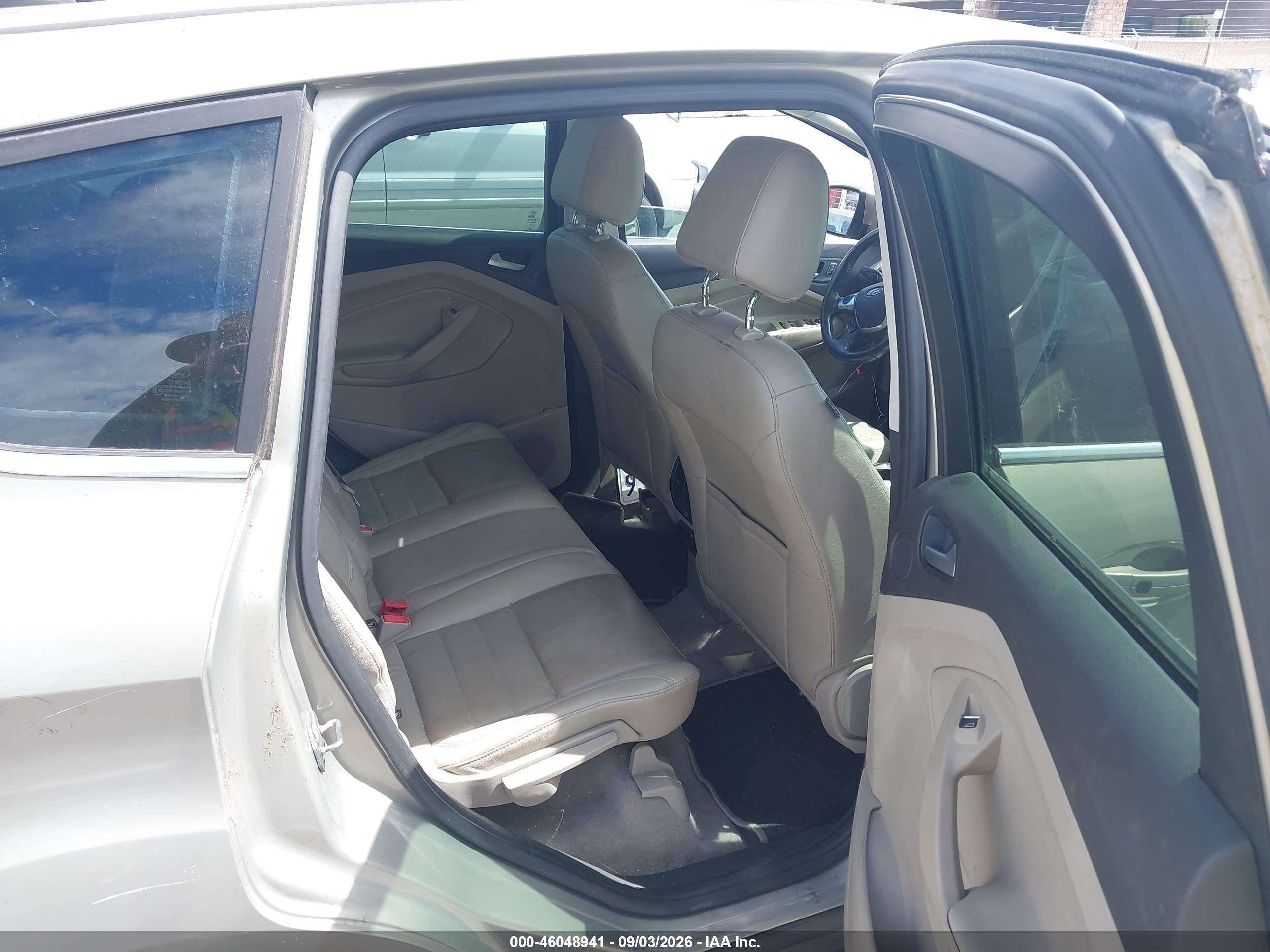 2015 Ford C-max Hybrid Sel Tan vin: 1FADP5BU9FL115378