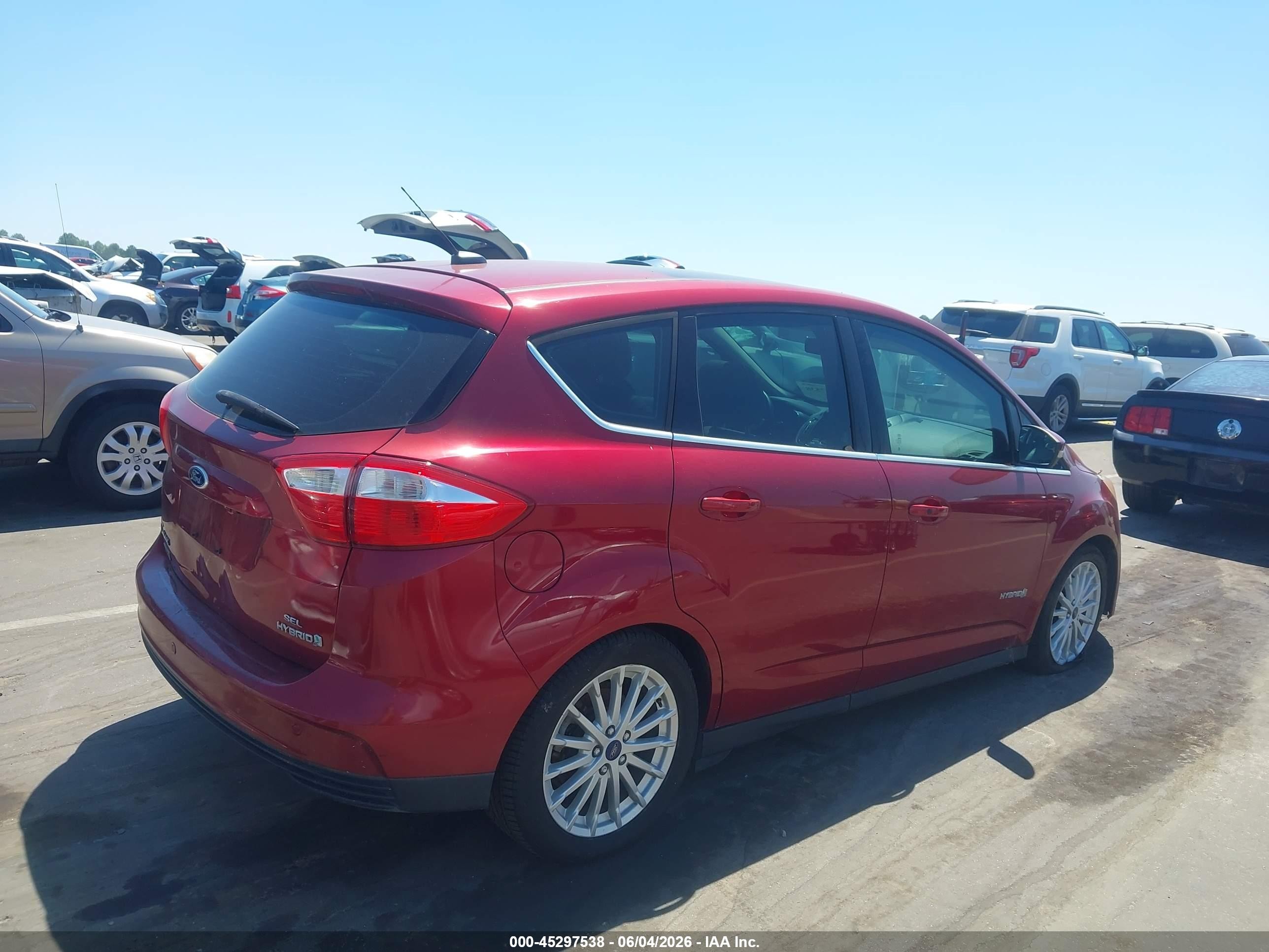 2016 Ford C-max Hybrid Sel Red vin: 1FADP5BU9GL107069