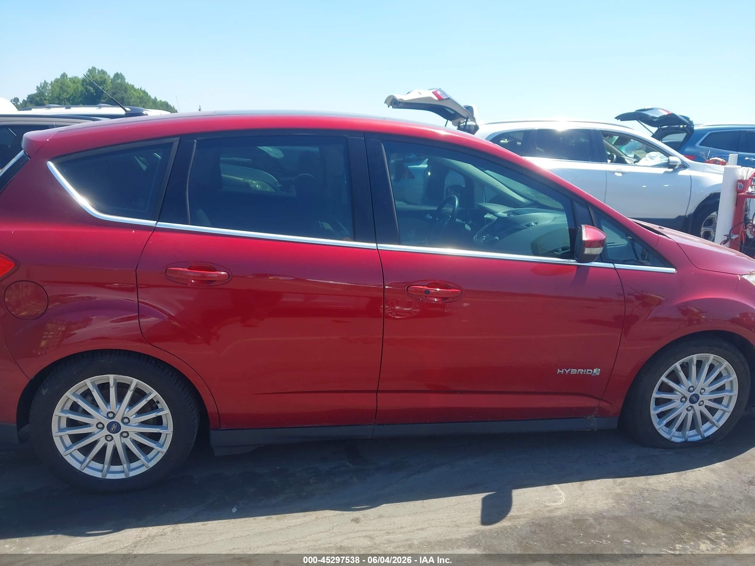 2016 Ford C-max Hybrid Sel Red vin: 1FADP5BU9GL107069