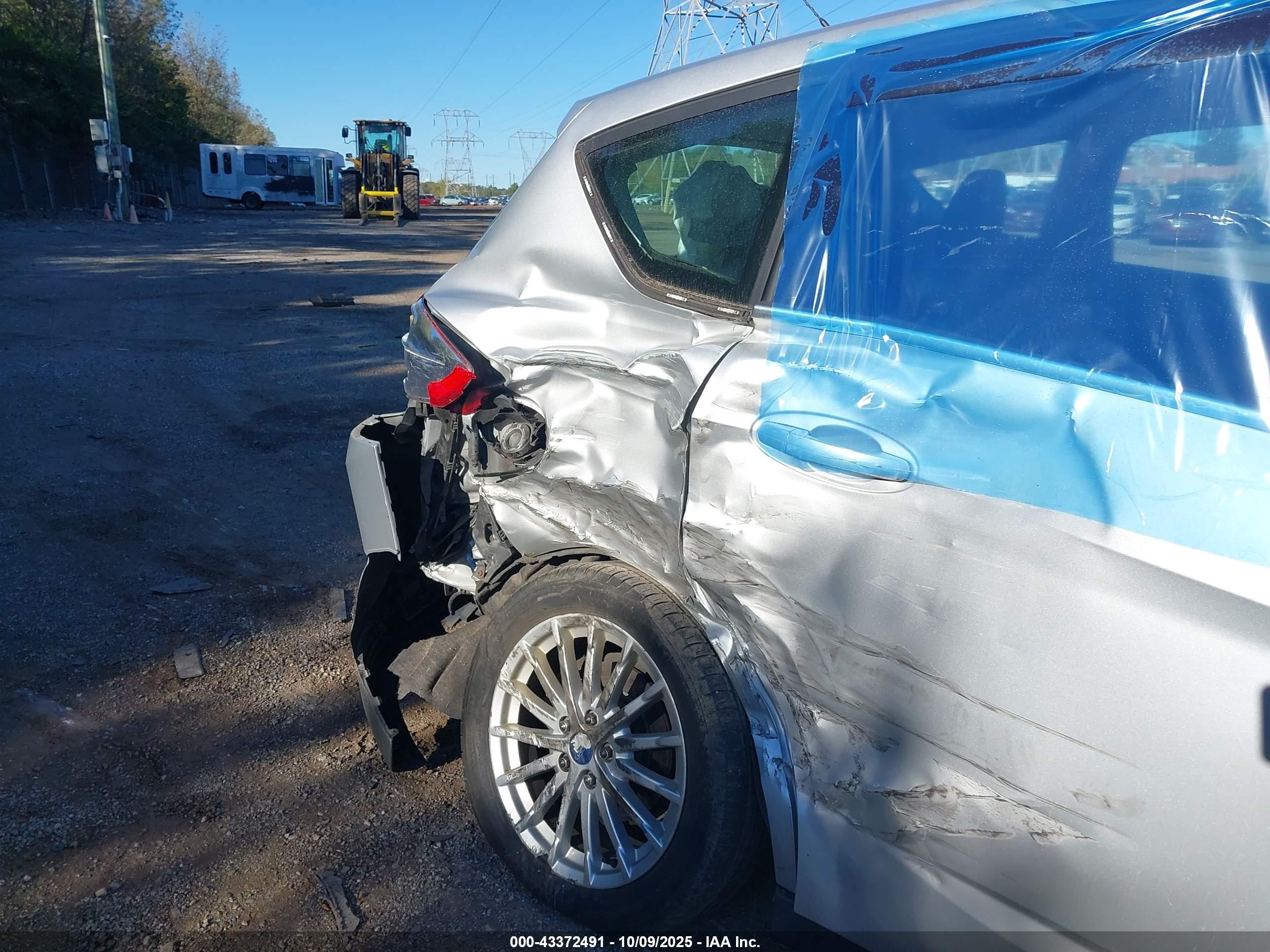 2013 Ford C-max Hybrid Sel Silver vin: 1FADP5BUXDL546731
