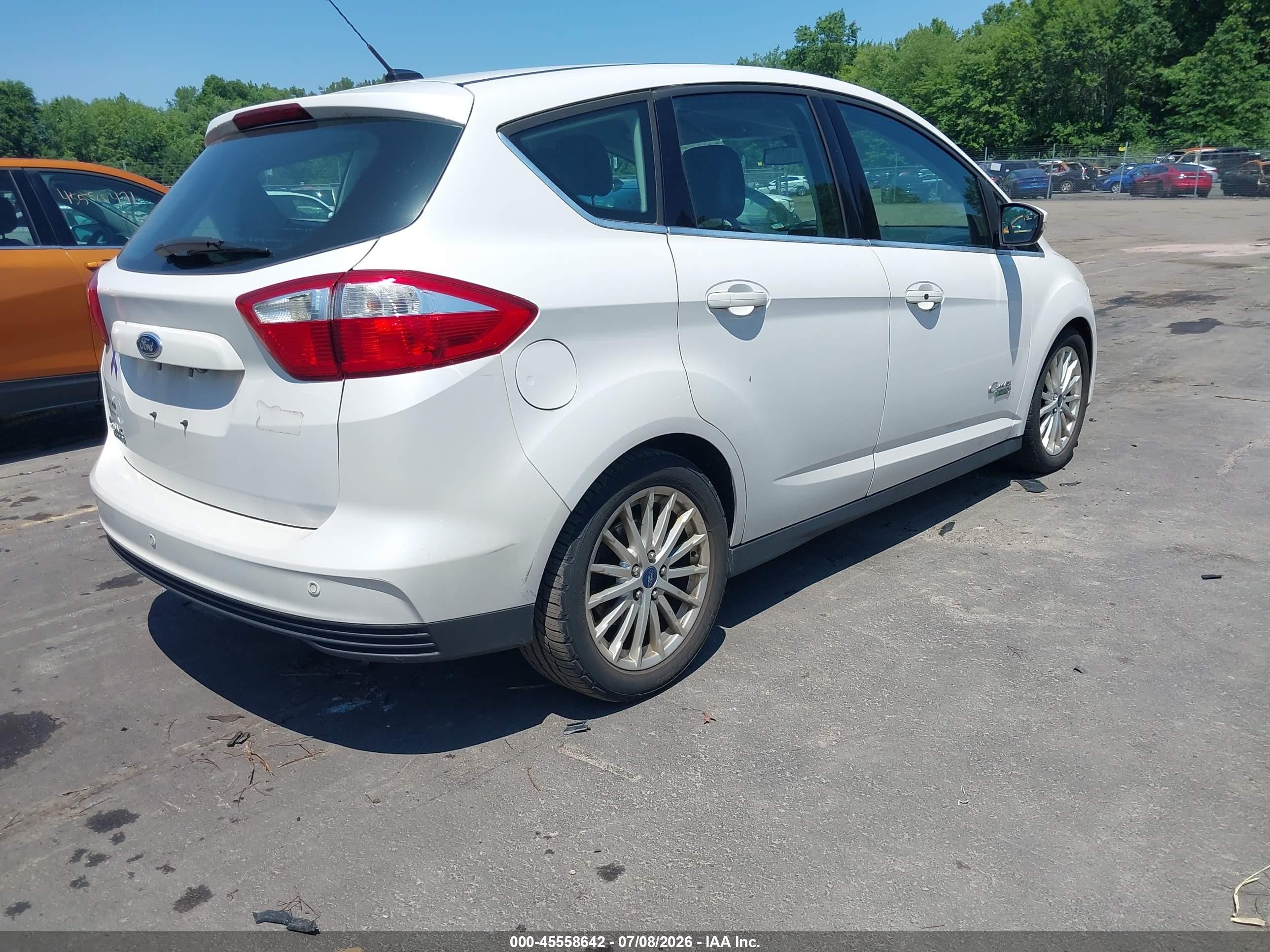 2013 Ford C-max Energi Sel White vin: 1FADP5CU0DL533131