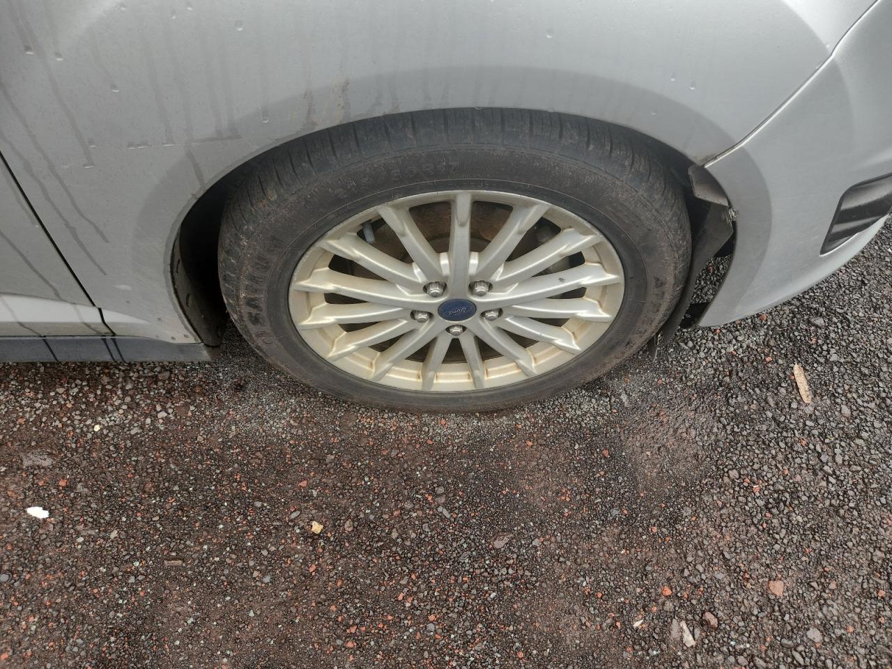 2013 Ford C-max Premium Silver vin: 1FADP5CU0DL545165 Damage: Right Front Wheel, Curb Rash, 9 To 10 Inches
