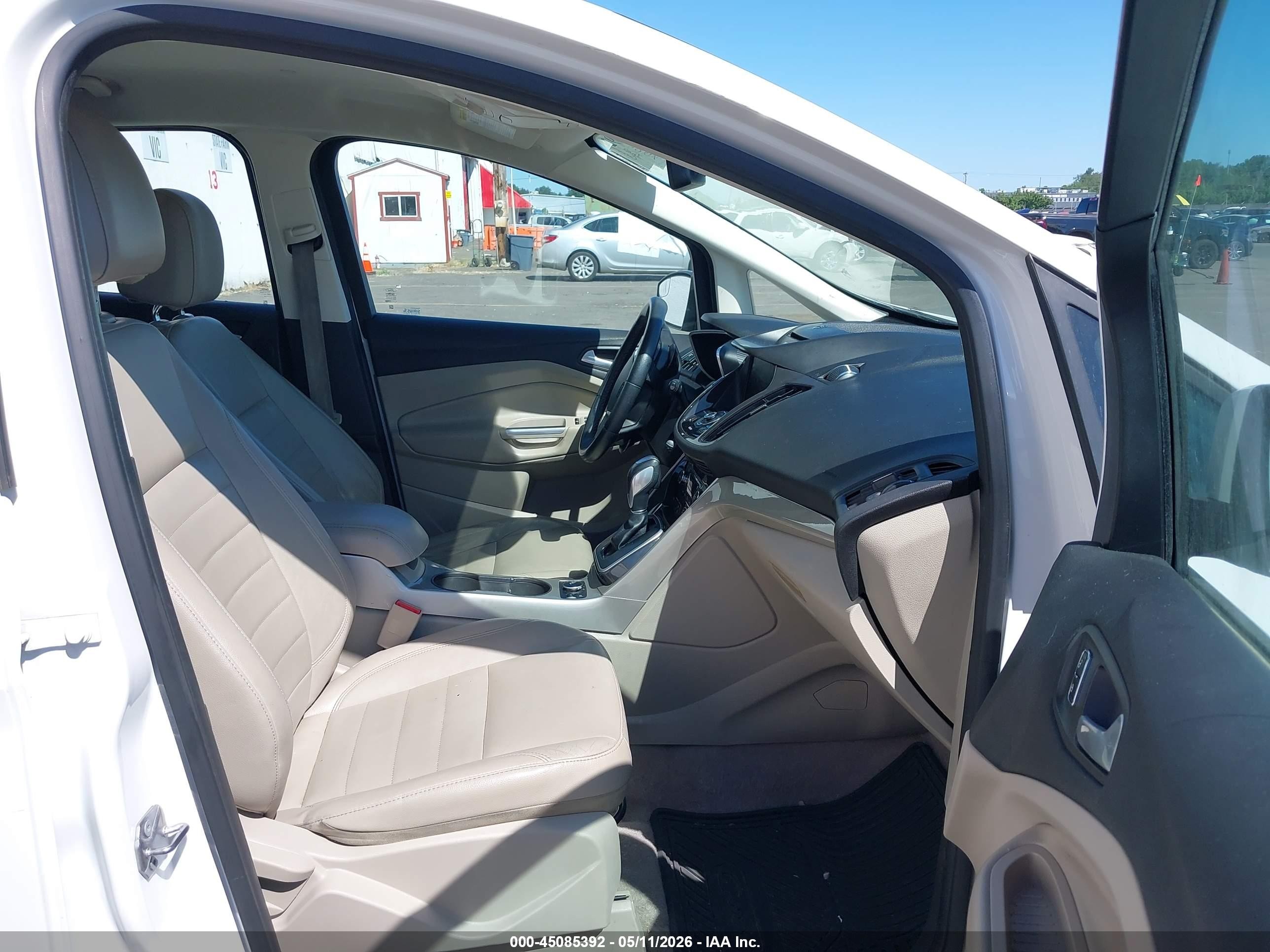 2014 Ford C-max Energi Sel White vin: 1FADP5CU0EL511681