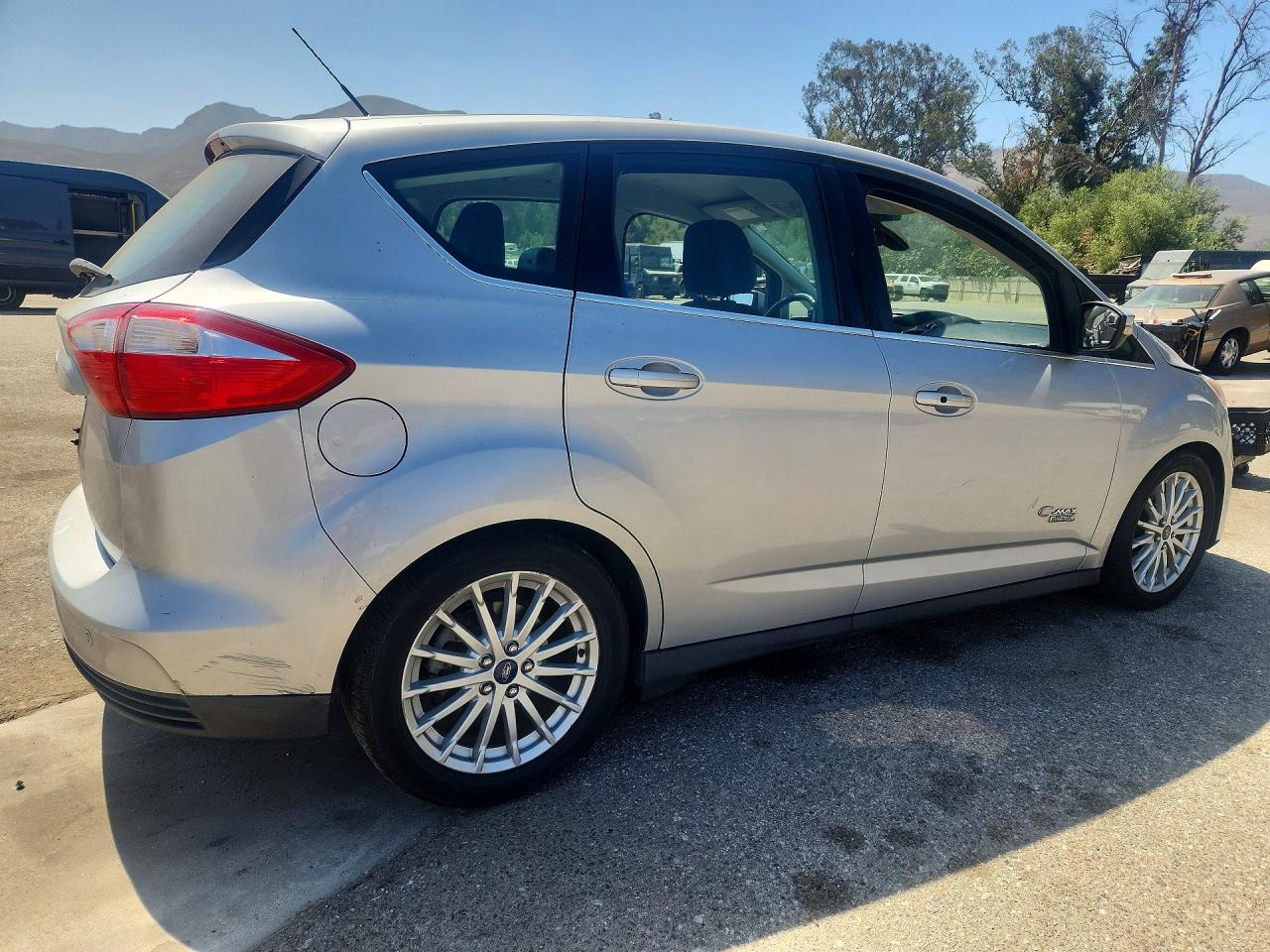 2014 Ford C-max Premium Silver vin: 1FADP5CU0EL512989