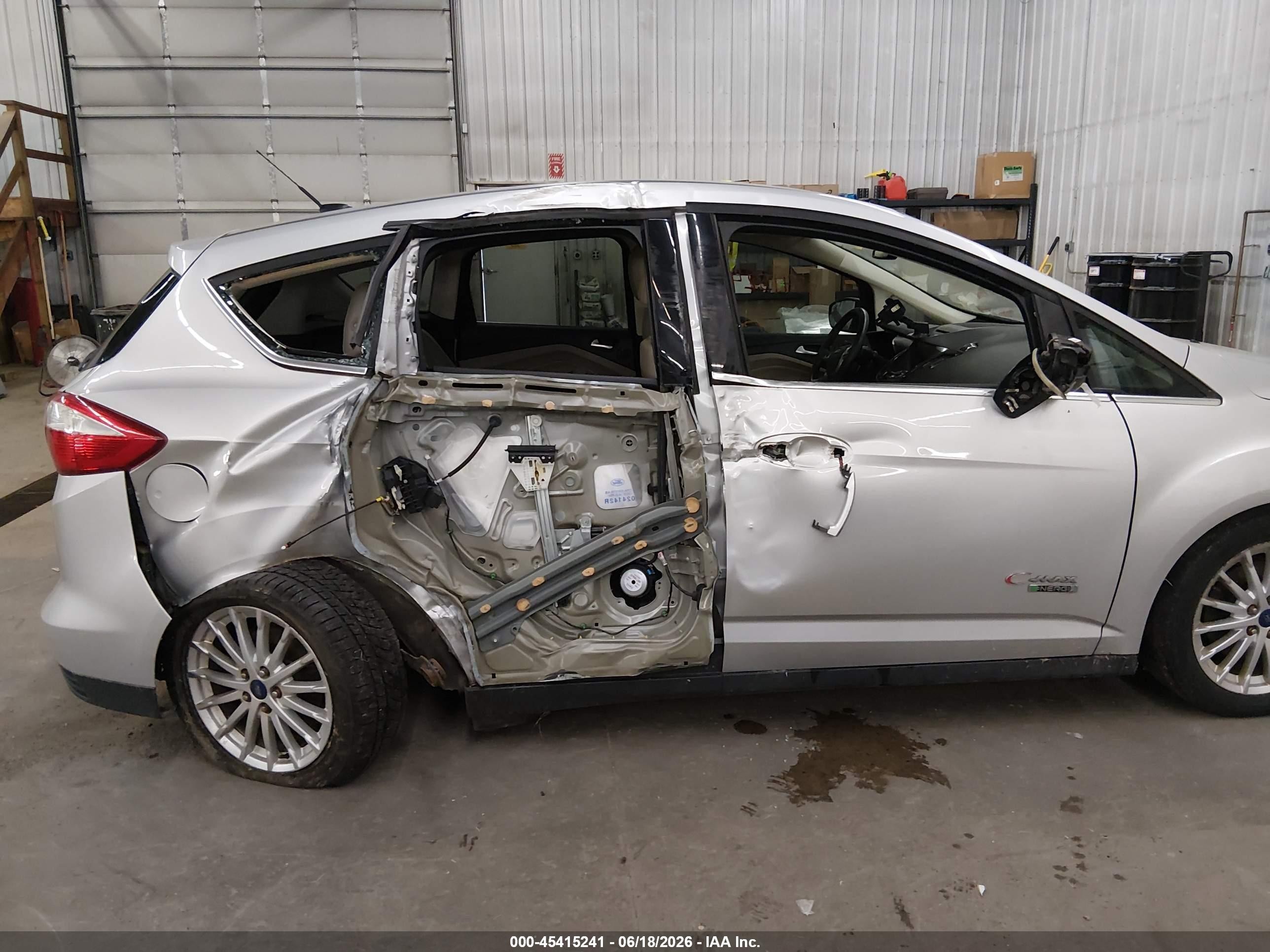 2014 Ford C-max Energi Sel Серебряный vin: 1FADP5CU0EL513205