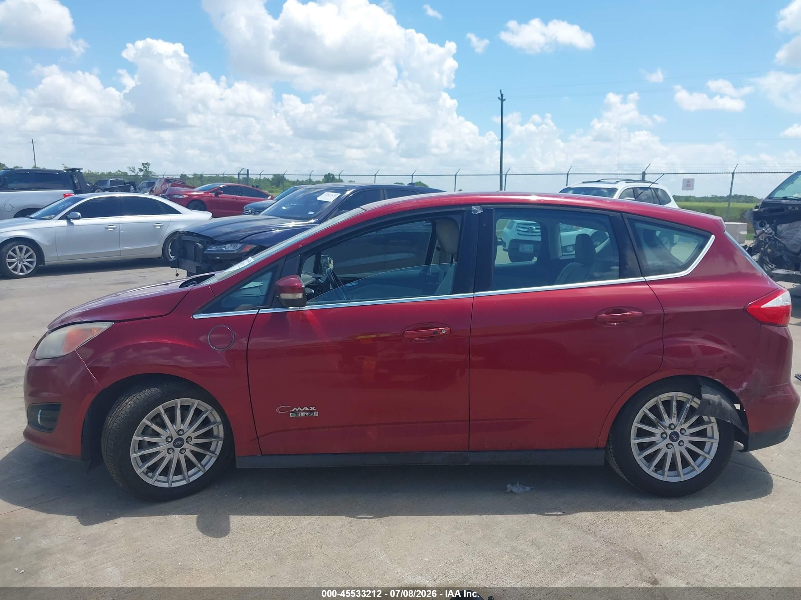 2013 Ford C-max Energi Sel Red vin: 1FADP5CU2DL556152