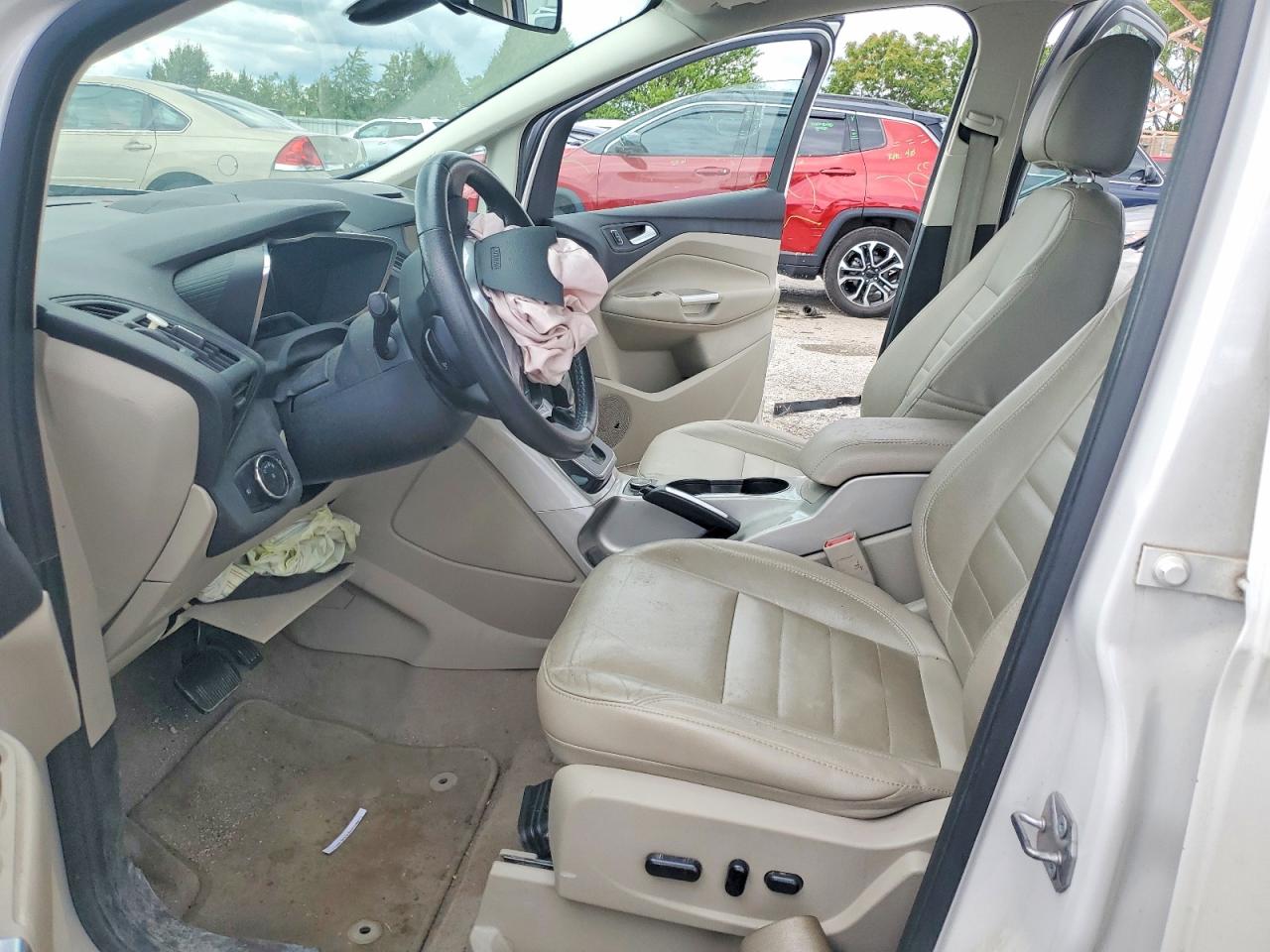 2014 Ford C-max White vin: 1FADP5CU2EL517126