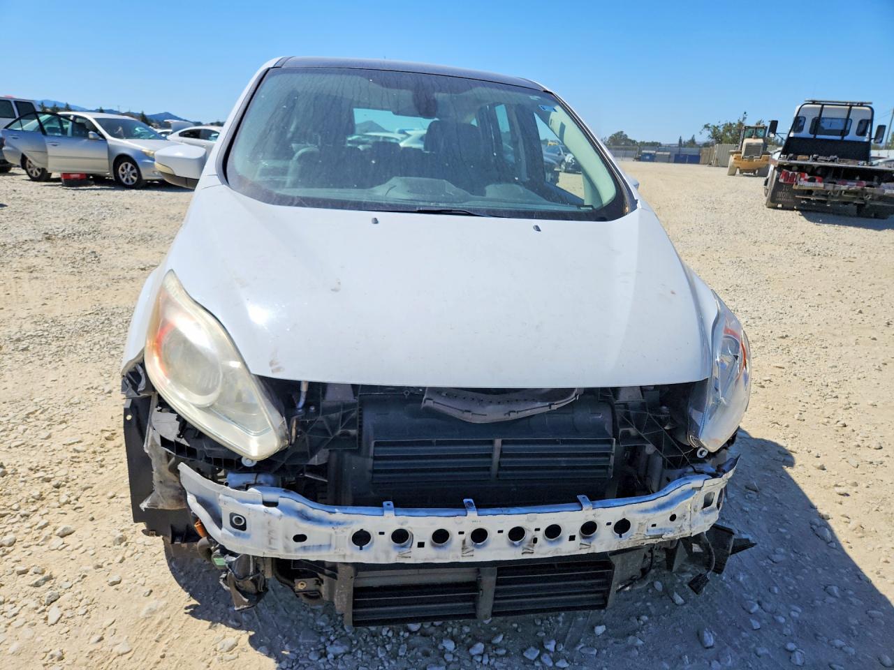 2013 Ford C-max Premium White vin: 1FADP5CU3DL536623