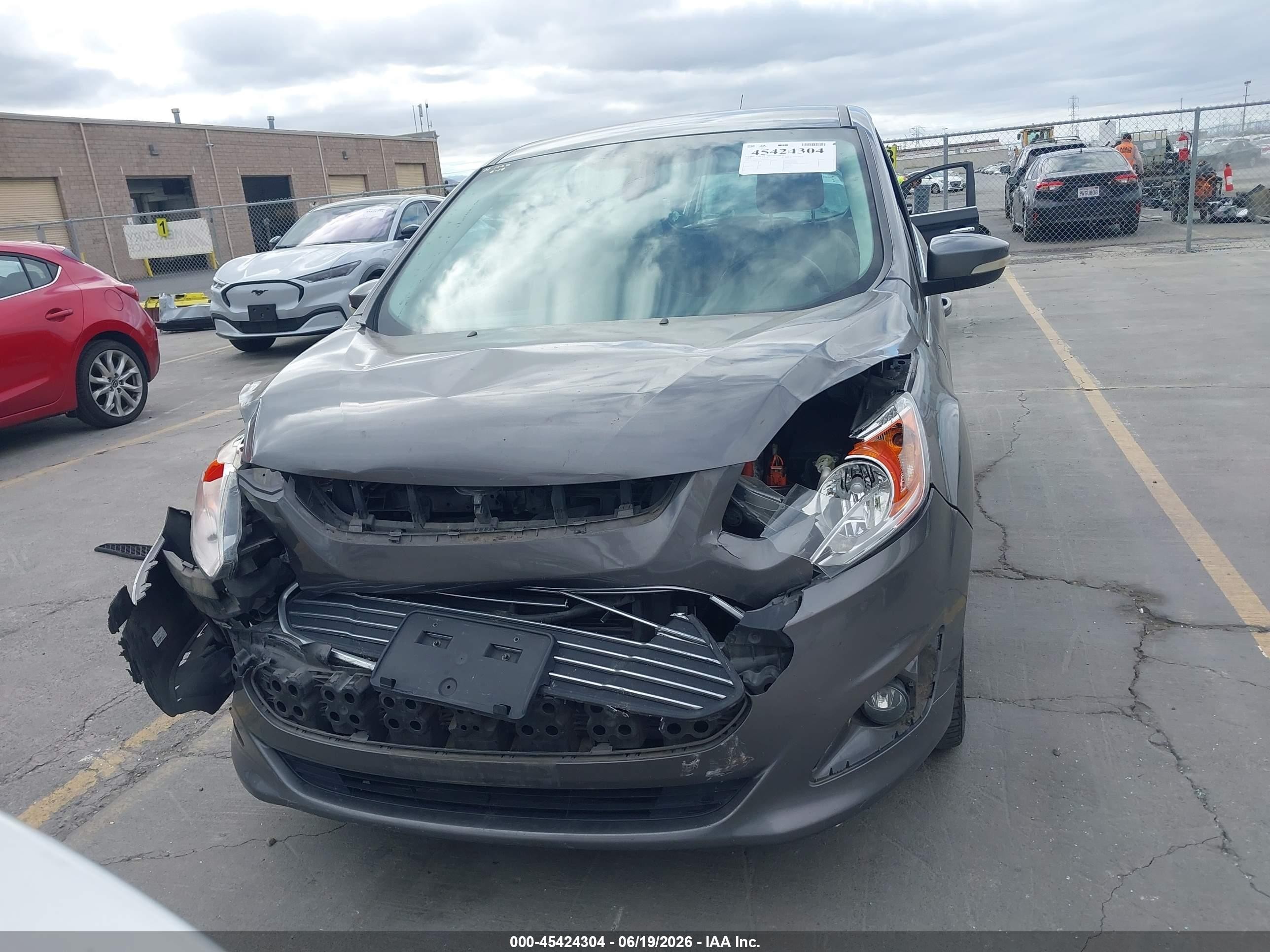 2013 Ford C-max Energi Sel Gray vin: 1FADP5CU3DL557214