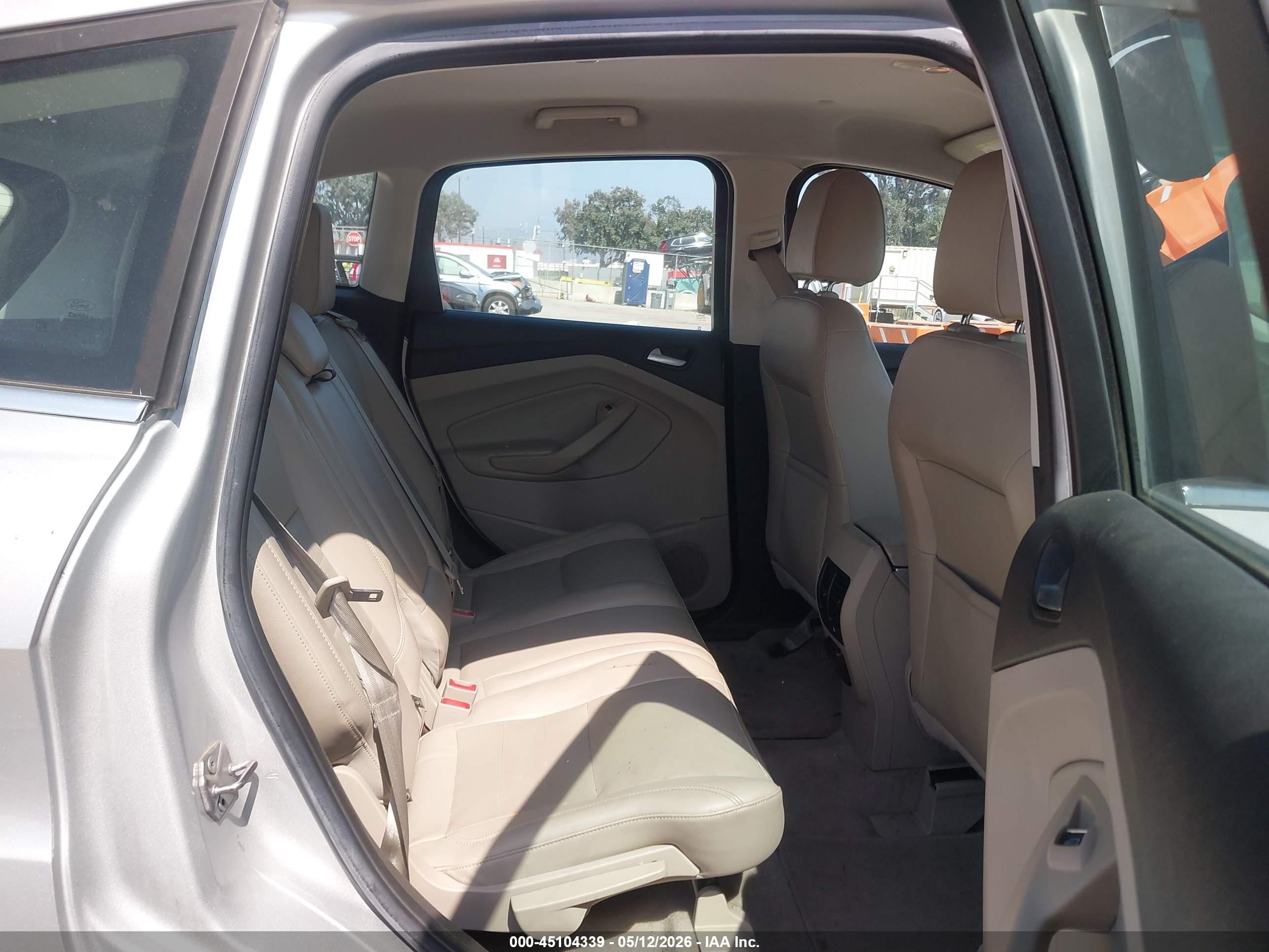 2014 Ford C-max Energi Sel Silver vin: 1FADP5CU3EL518673