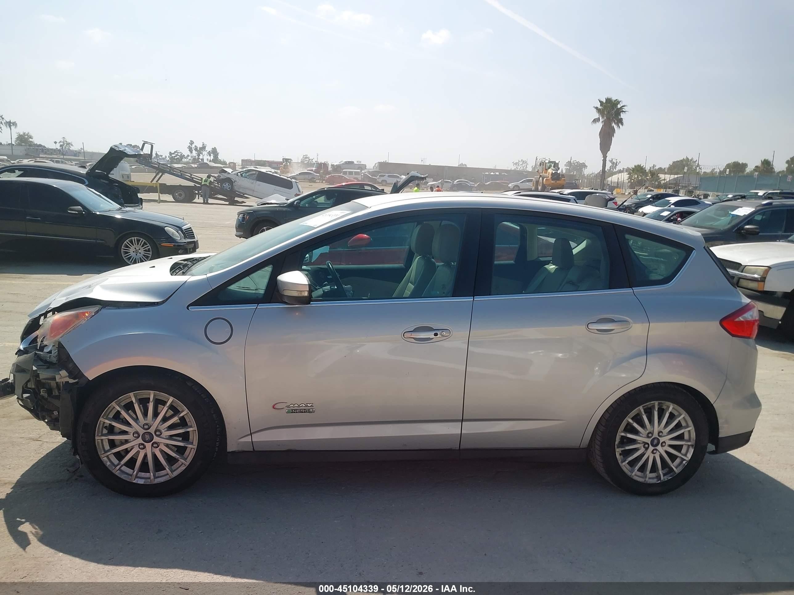 2014 Ford C-max Energi Sel Silver vin: 1FADP5CU3EL518673
