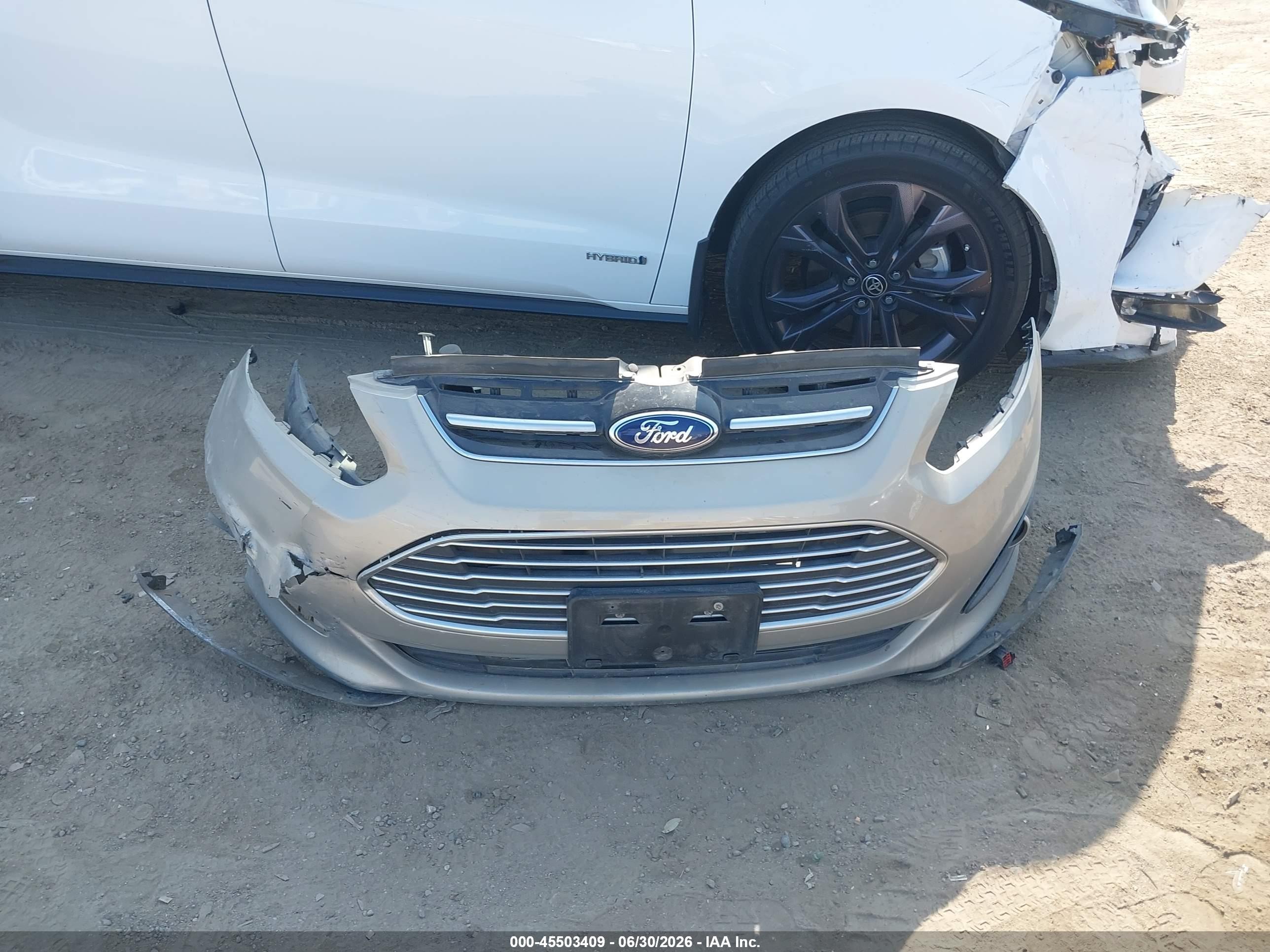 2015 Ford C-max Energi Sel Золотой vin: 1FADP5CU3FL101040