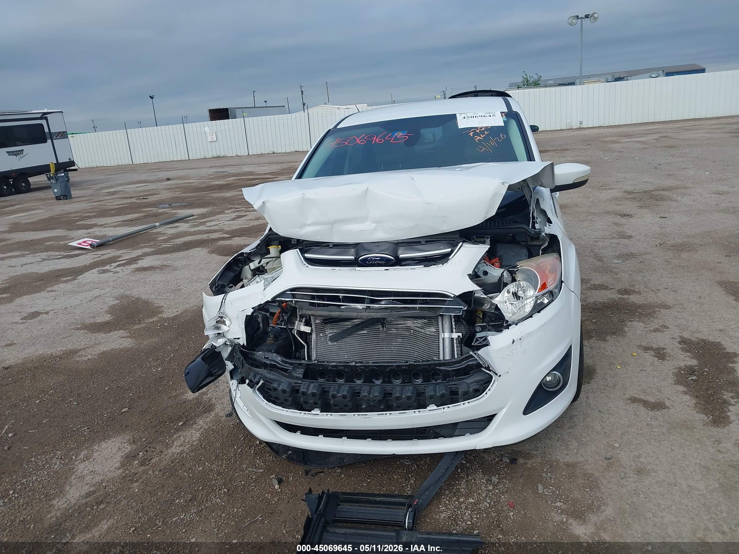 2013 Ford C-max Energi Sel White vin: 1FADP5CU4DL521399