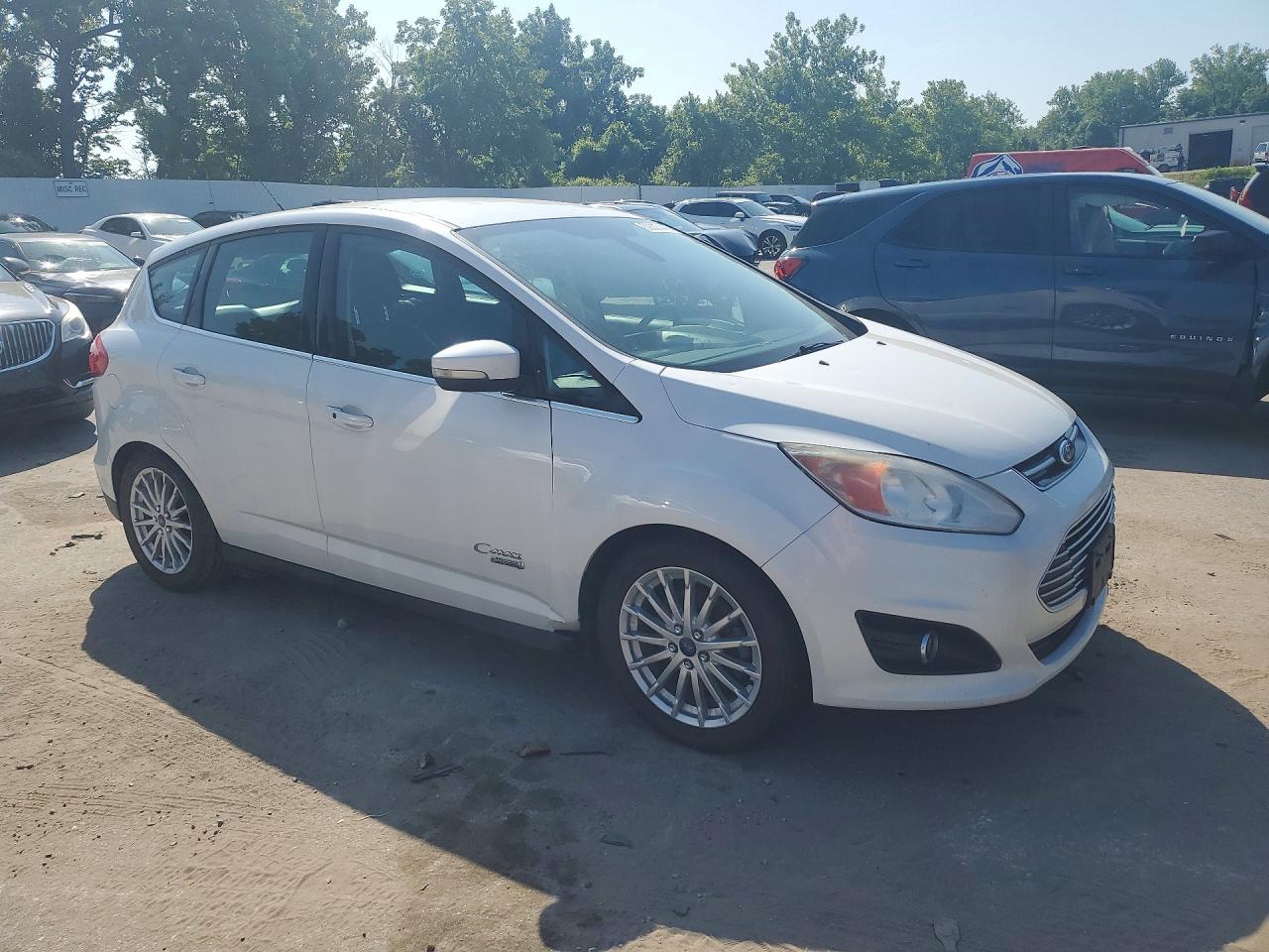 2014 Ford C-max Premium White vin: 1FADP5CU4EL520352