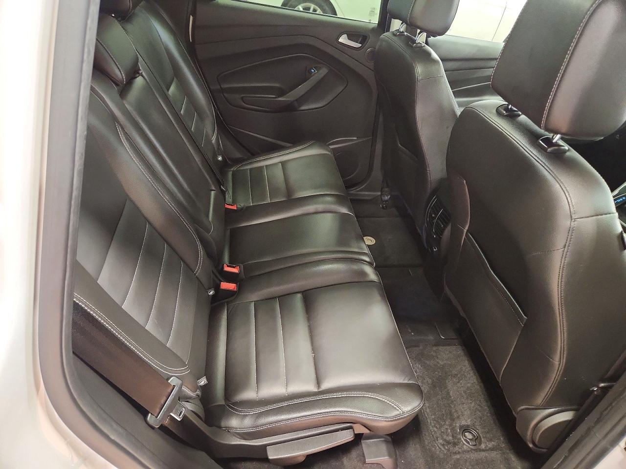 2015 Ford C-max Premium Sel Белый vin: 1FADP5CU4FL110877