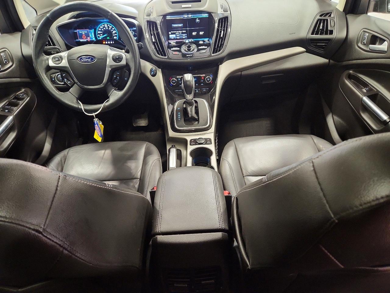 2015 Ford C-max Premium Sel Белый vin: 1FADP5CU4FL110877