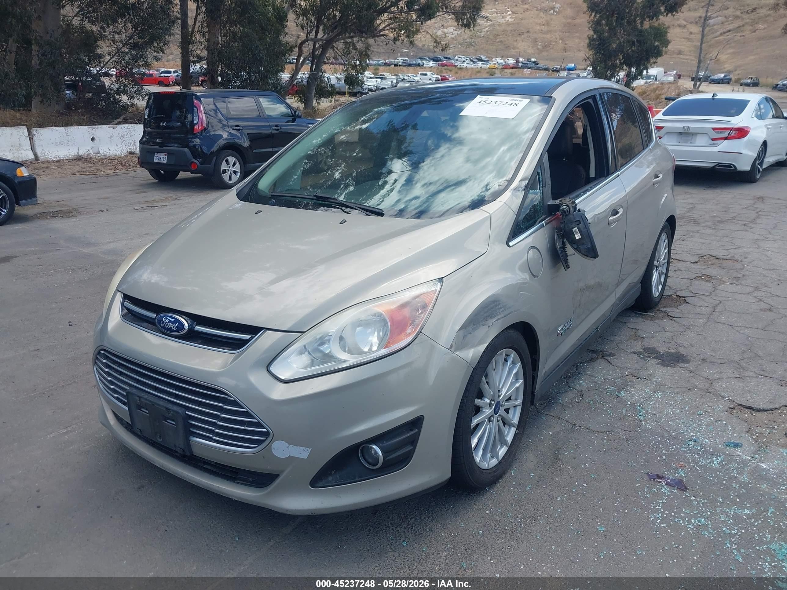 2015 Ford C-max Energi Sel Champagne vin: 1FADP5CU4FL112743