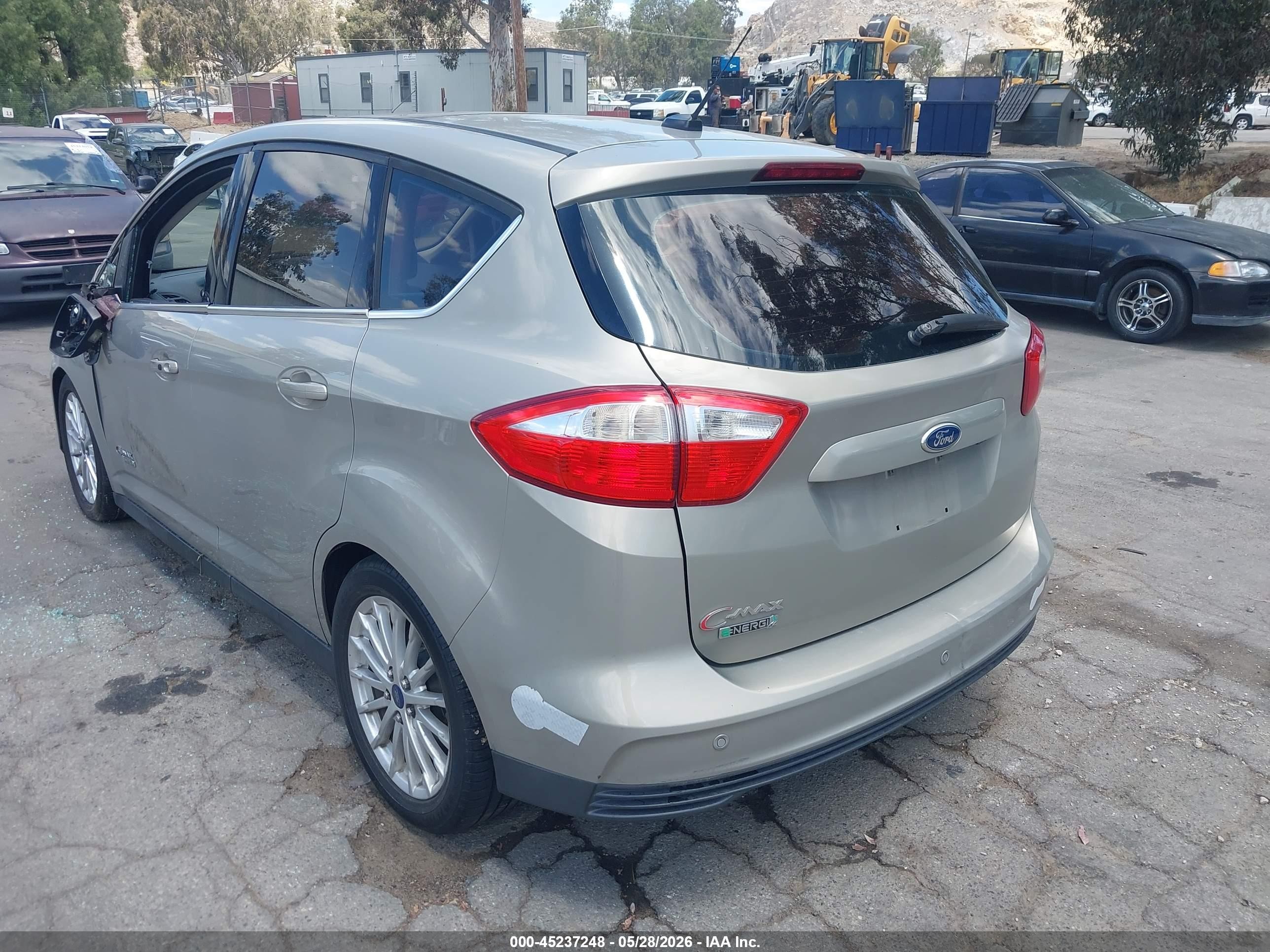 2015 Ford C-max Energi Sel Champagne vin: 1FADP5CU4FL112743