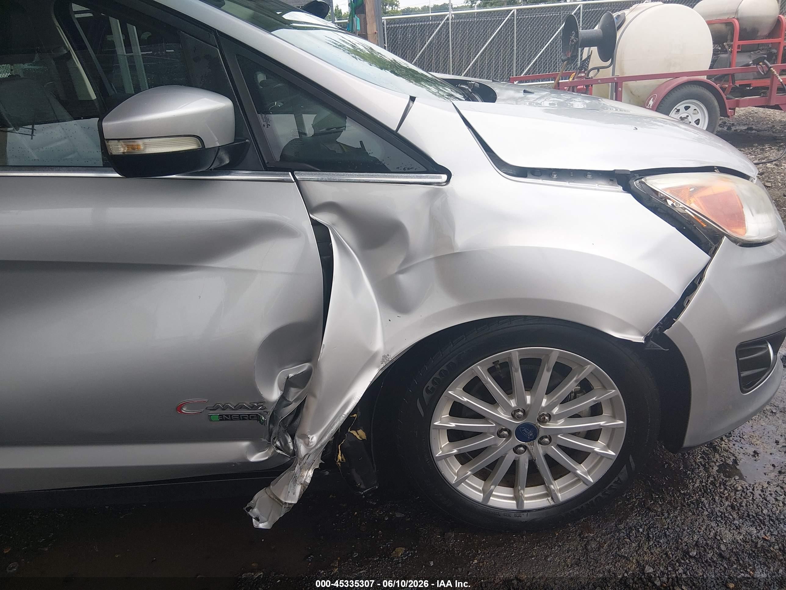 2015 Ford C-max Energi Sel Silver vin: 1FADP5CU4FL121751