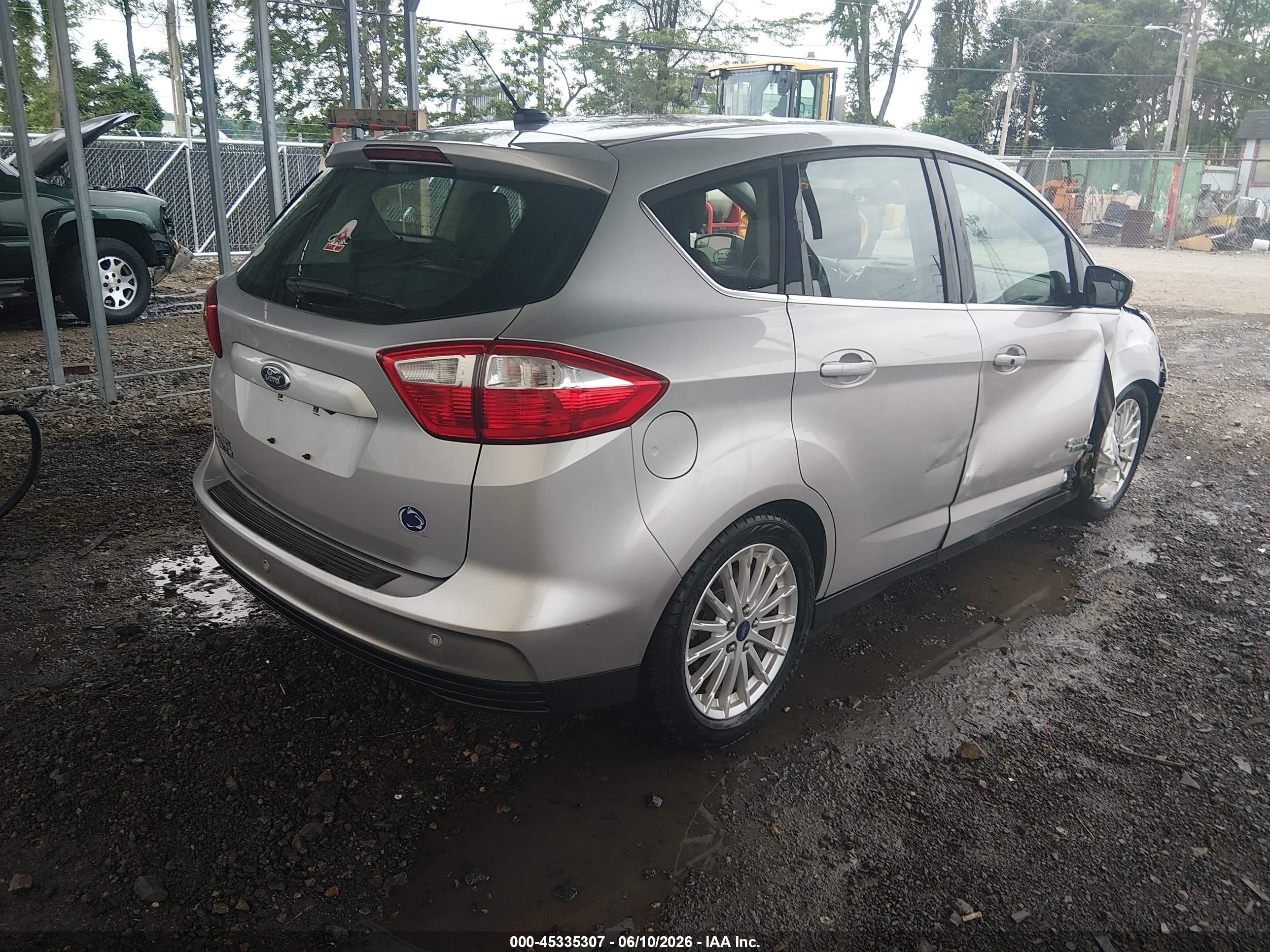 2015 Ford C-max Energi Sel Silver vin: 1FADP5CU4FL121751