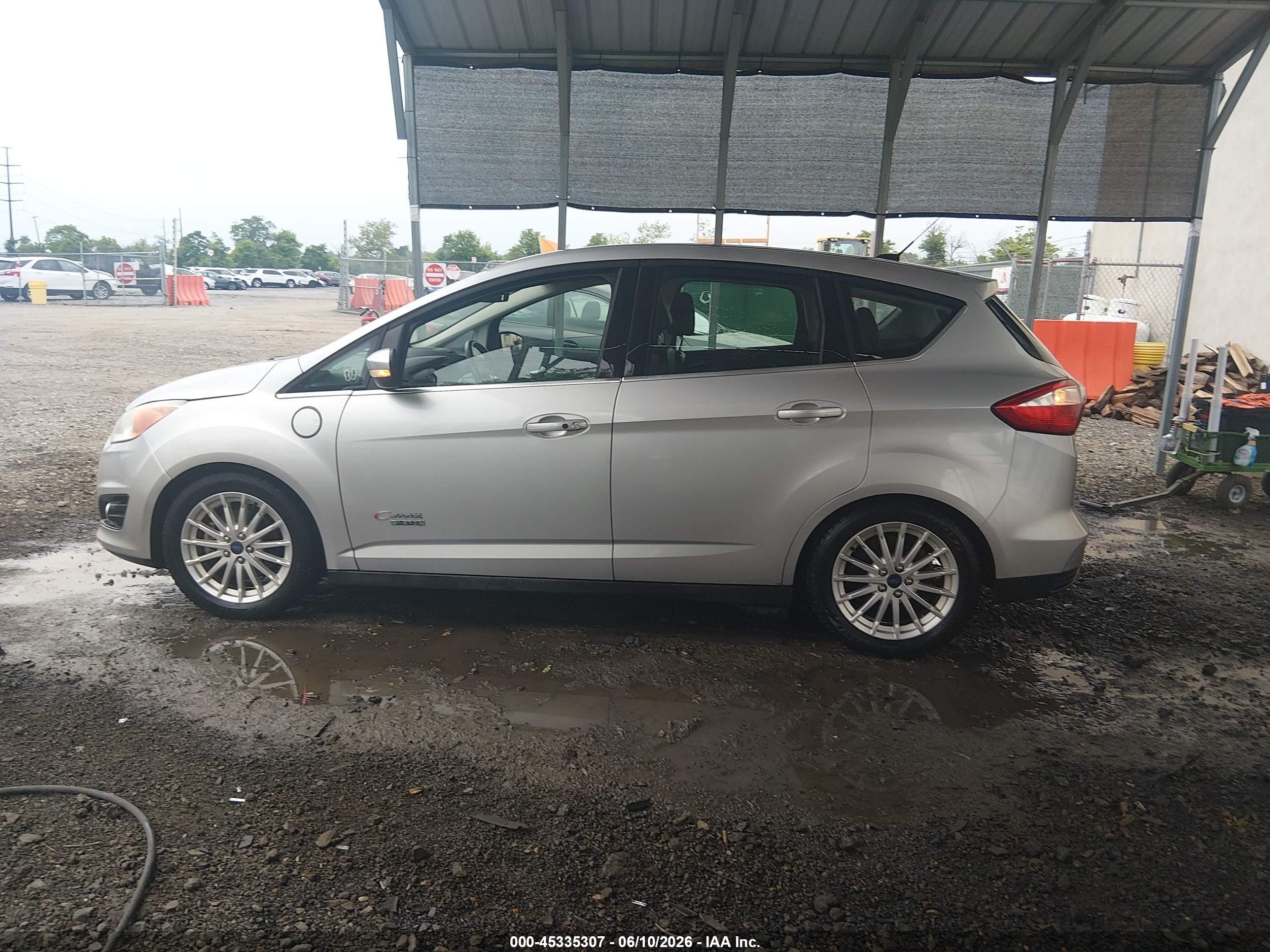 2015 Ford C-max Energi Sel Silver vin: 1FADP5CU4FL121751