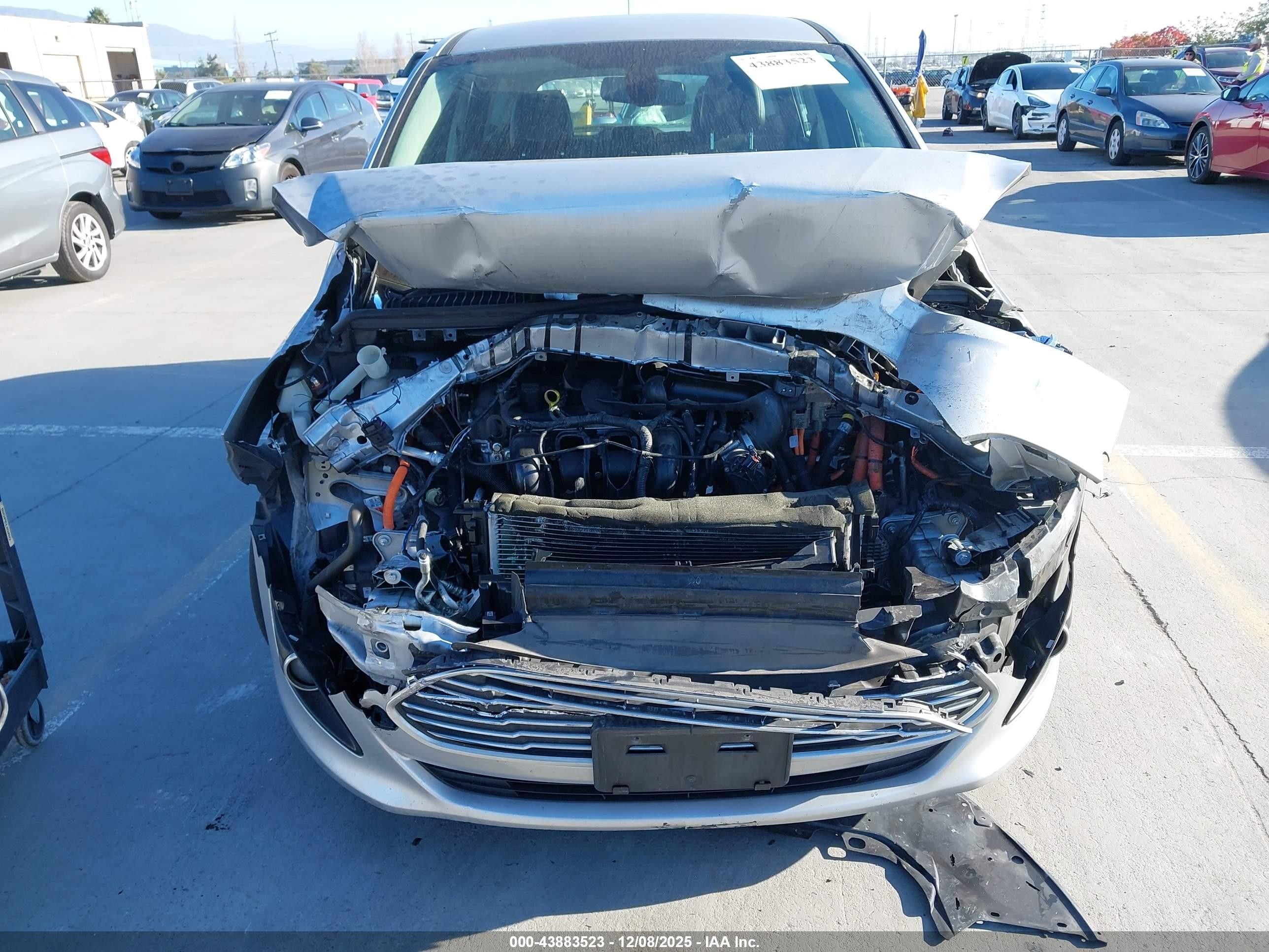 2015 Ford C-max Energi Sel Серый vin: 1FADP5CU4FL122298