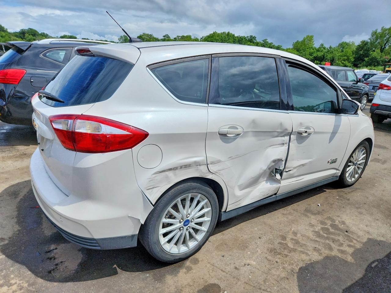 2013 Ford C-max Premium Белый vin: 1FADP5CU5DL557182