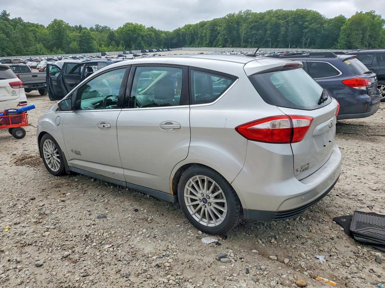 2013 Ford C-max Premium Silver vin: 1FADP5CU5DL557683