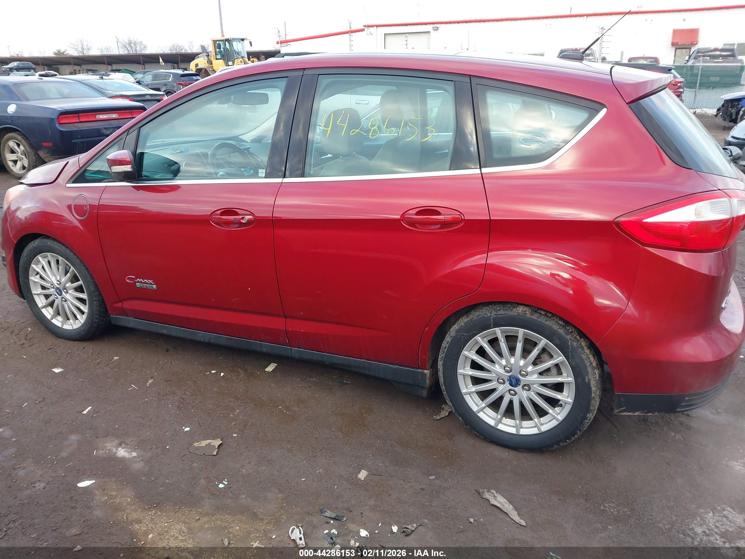 2014 Ford C-max Energi Sel Red vin: 1FADP5CU5EL512843