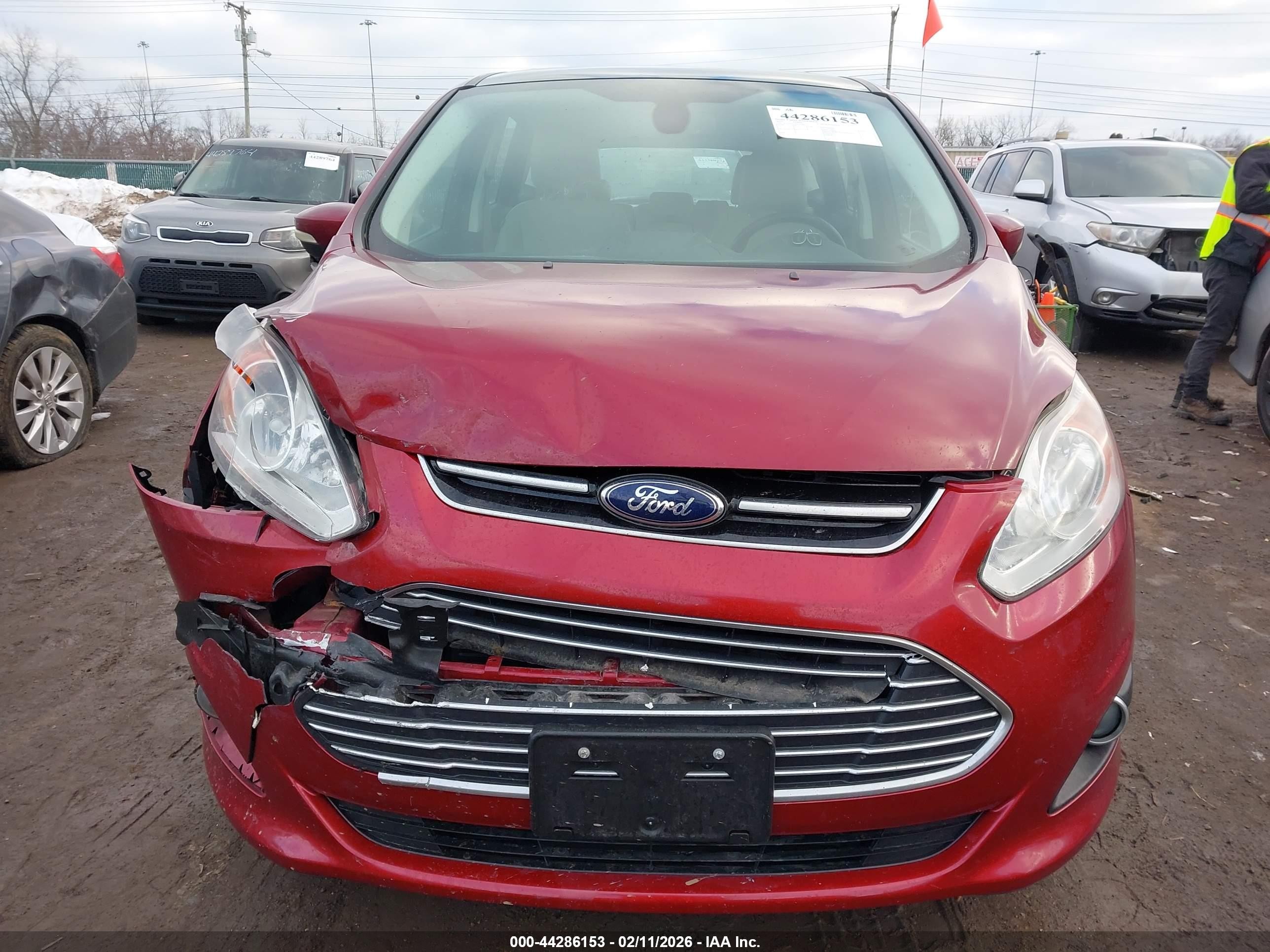 2014 Ford C-max Energi Sel Red vin: 1FADP5CU5EL512843