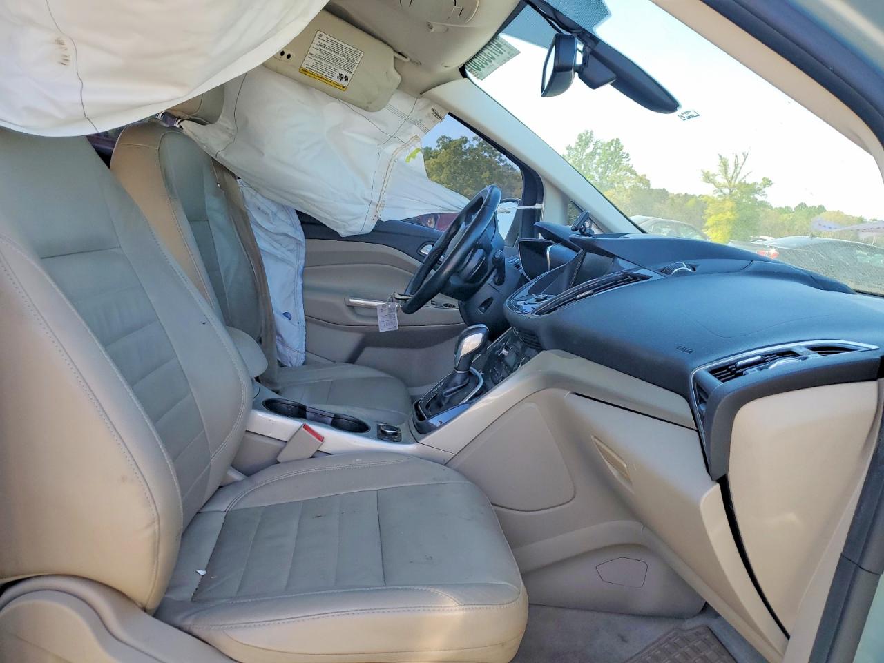 2013 Ford C-max Premium Turquoise vin: 1FADP5CU6DL547082