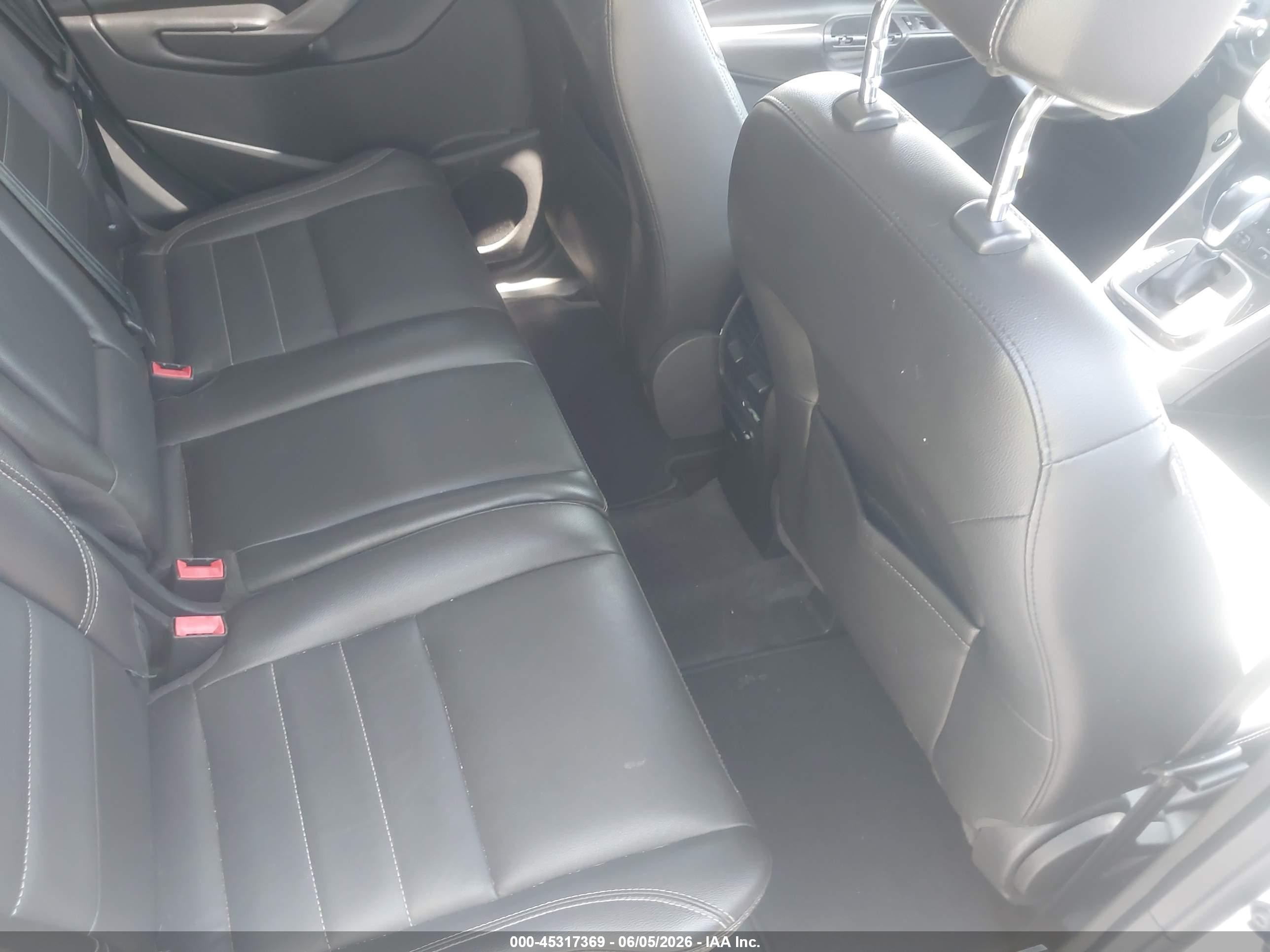 2013 Ford C-max Energi Sel Silver vin: 1FADP5CU7DL524023