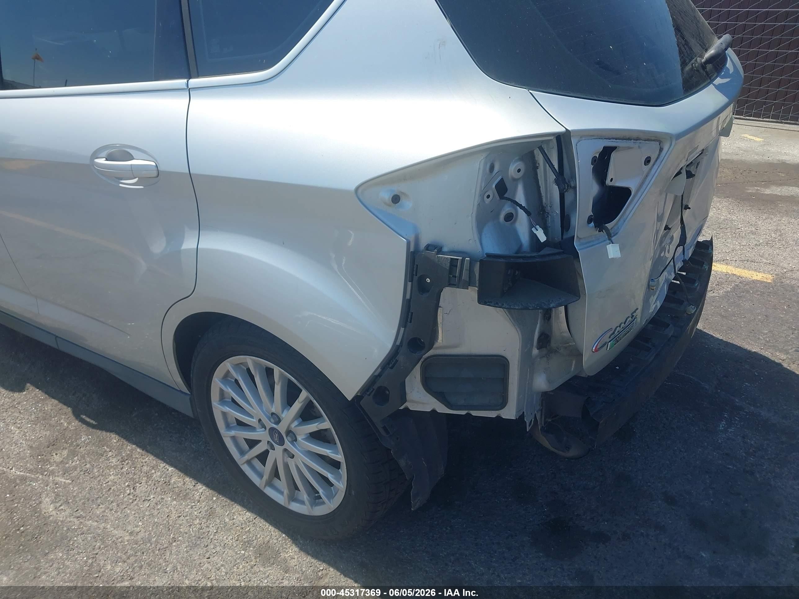 2013 Ford C-max Energi Sel Silver vin: 1FADP5CU7DL524023