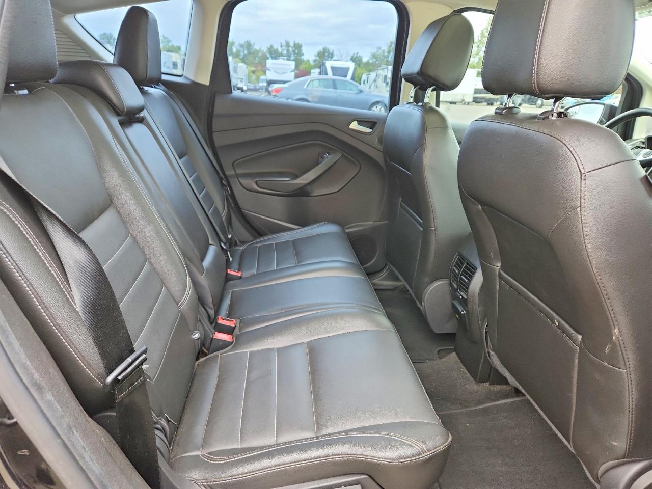 2013 Ford C-max Premium Black vin: 1FADP5CU7DL527066