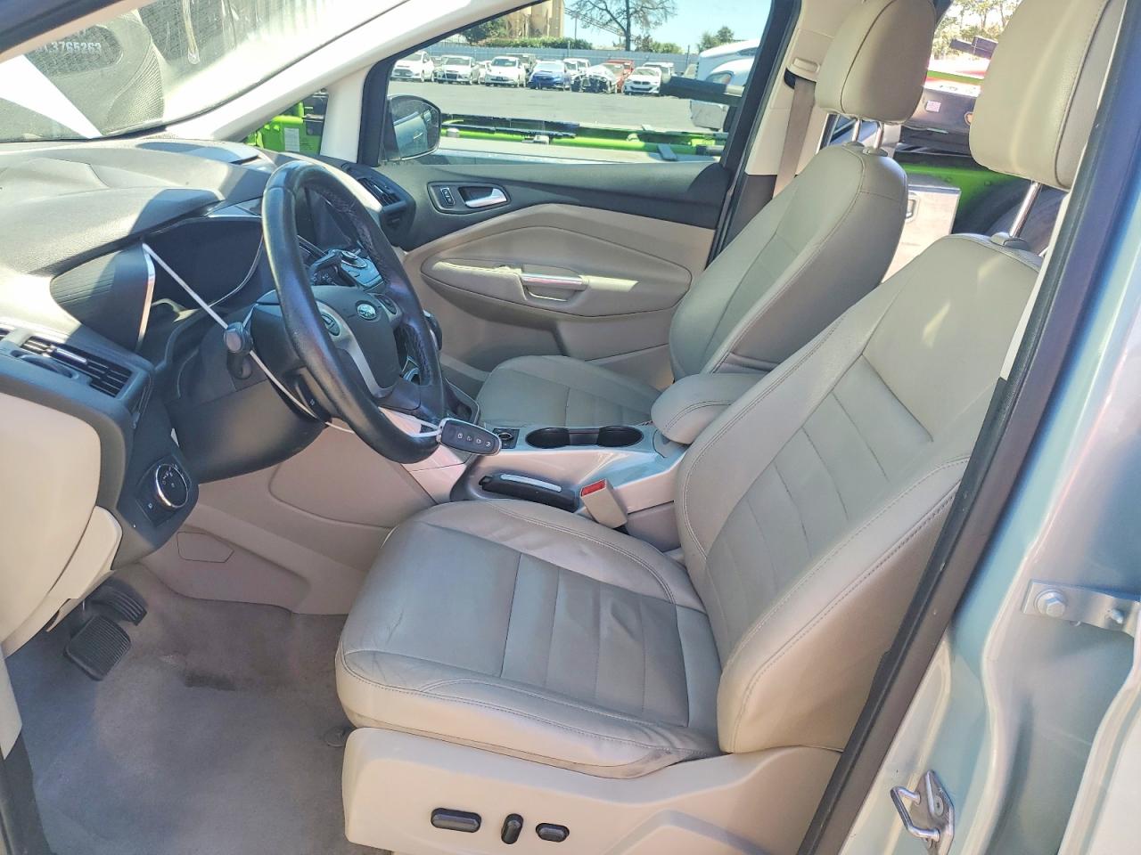 2014 Ford C-max Premium Turquoise vin: 1FADP5CU7EL508020