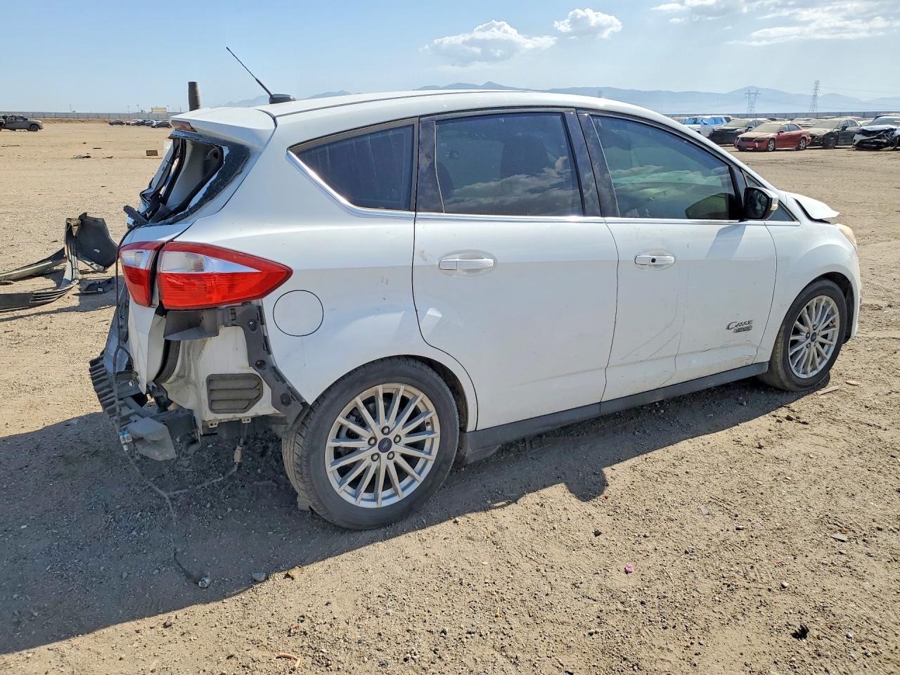 2014 Ford C-max Premium White vin: 1FADP5CU7EL521320