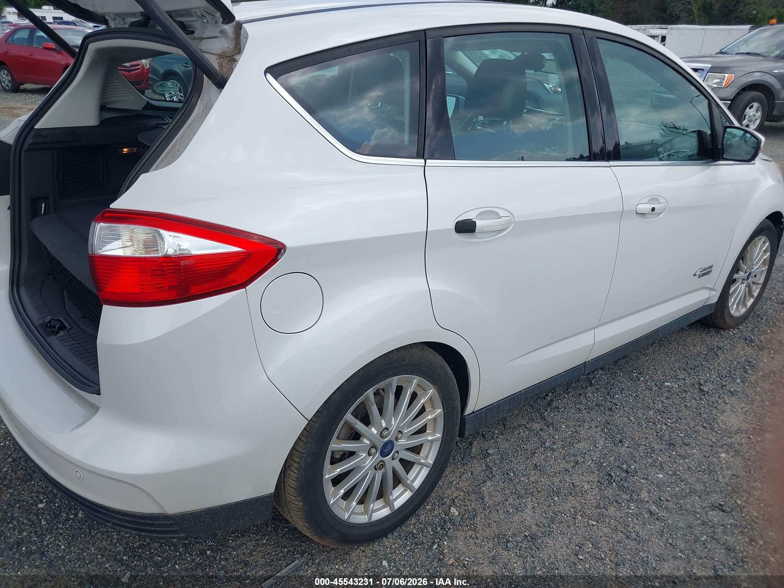 2013 Ford C-max Energi Sel White vin: 1FADP5CU8DL541879