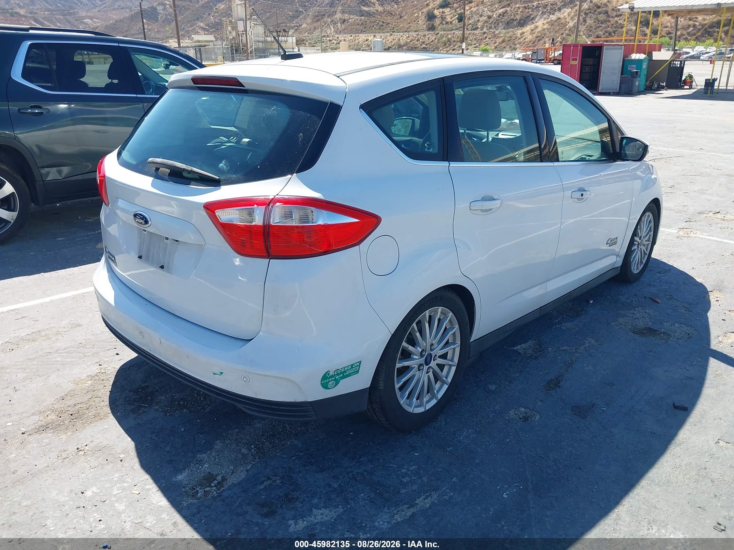 2014 Ford C-max Energi Sel White vin: 1FADP5CU8EL501559
