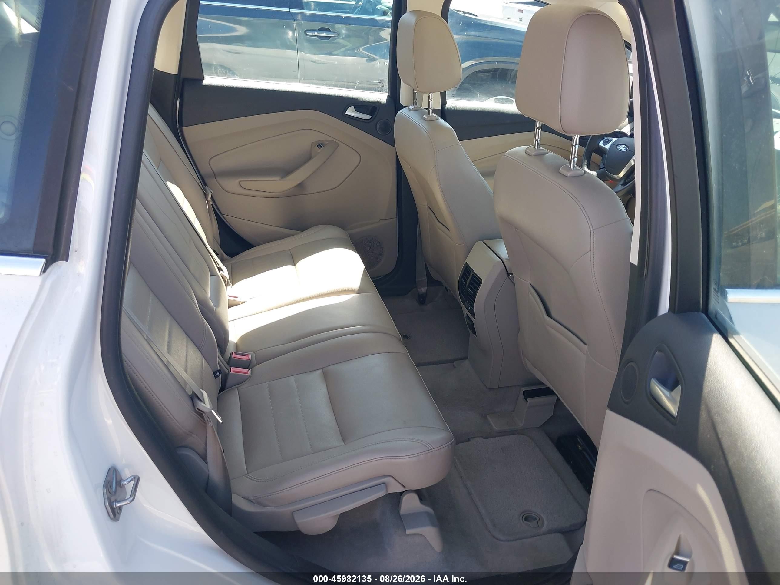 2014 Ford C-max Energi Sel White vin: 1FADP5CU8EL501559