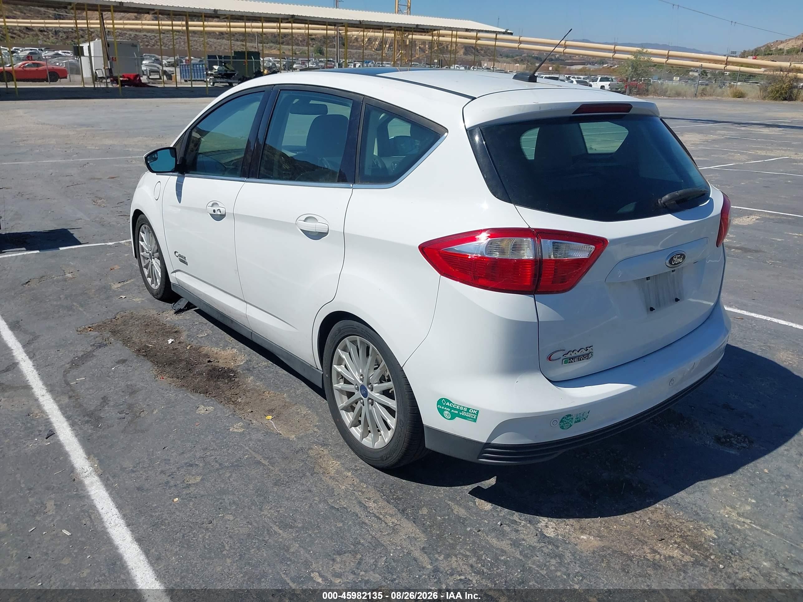 2014 Ford C-max Energi Sel White vin: 1FADP5CU8EL501559