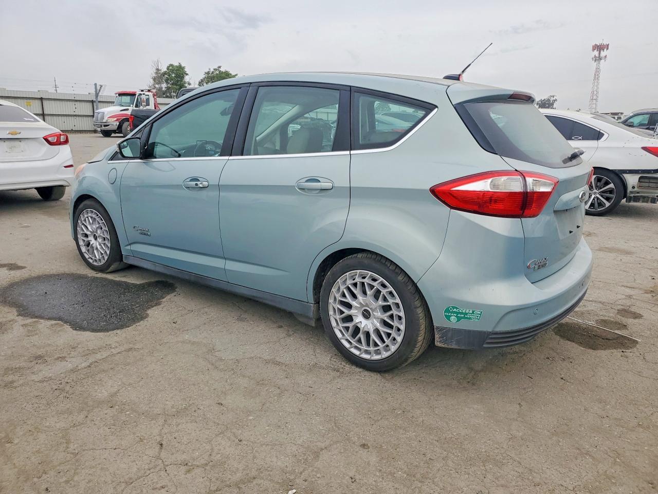 2014 Ford C-max Premium Turquoise vin: 1FADP5CU8EL503425