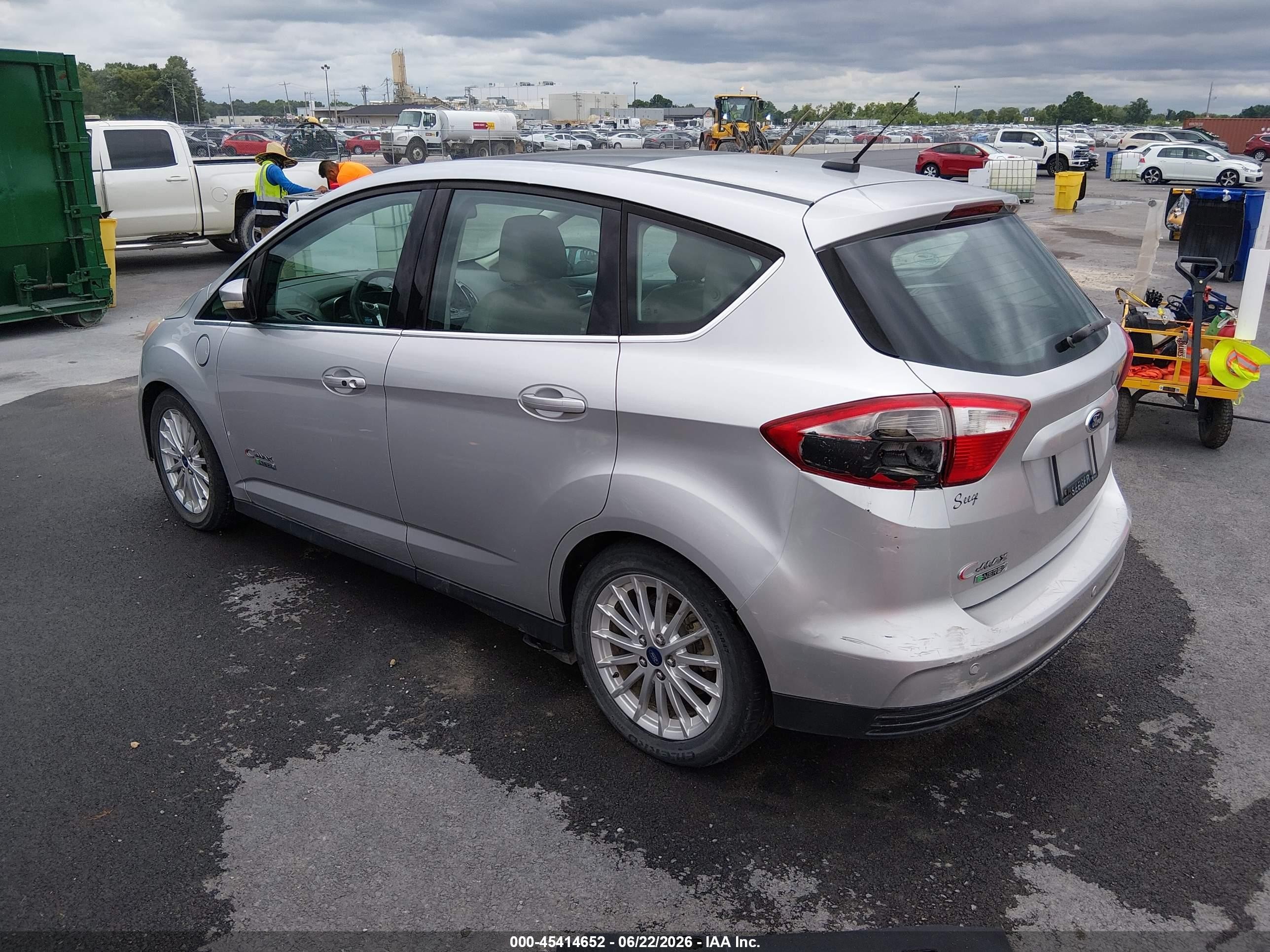 2015 Ford C-max Energi Sel Серебряный vin: 1FADP5CU8FL101003