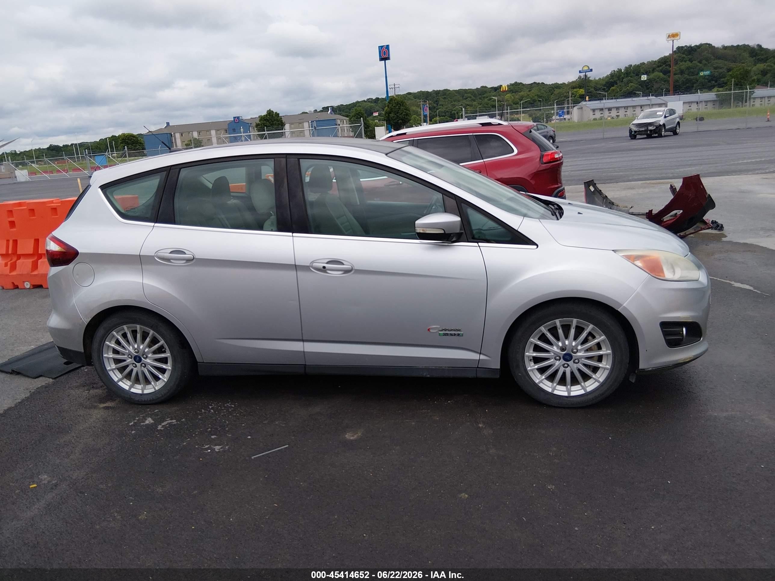 2015 Ford C-max Energi Sel Серебряный vin: 1FADP5CU8FL101003