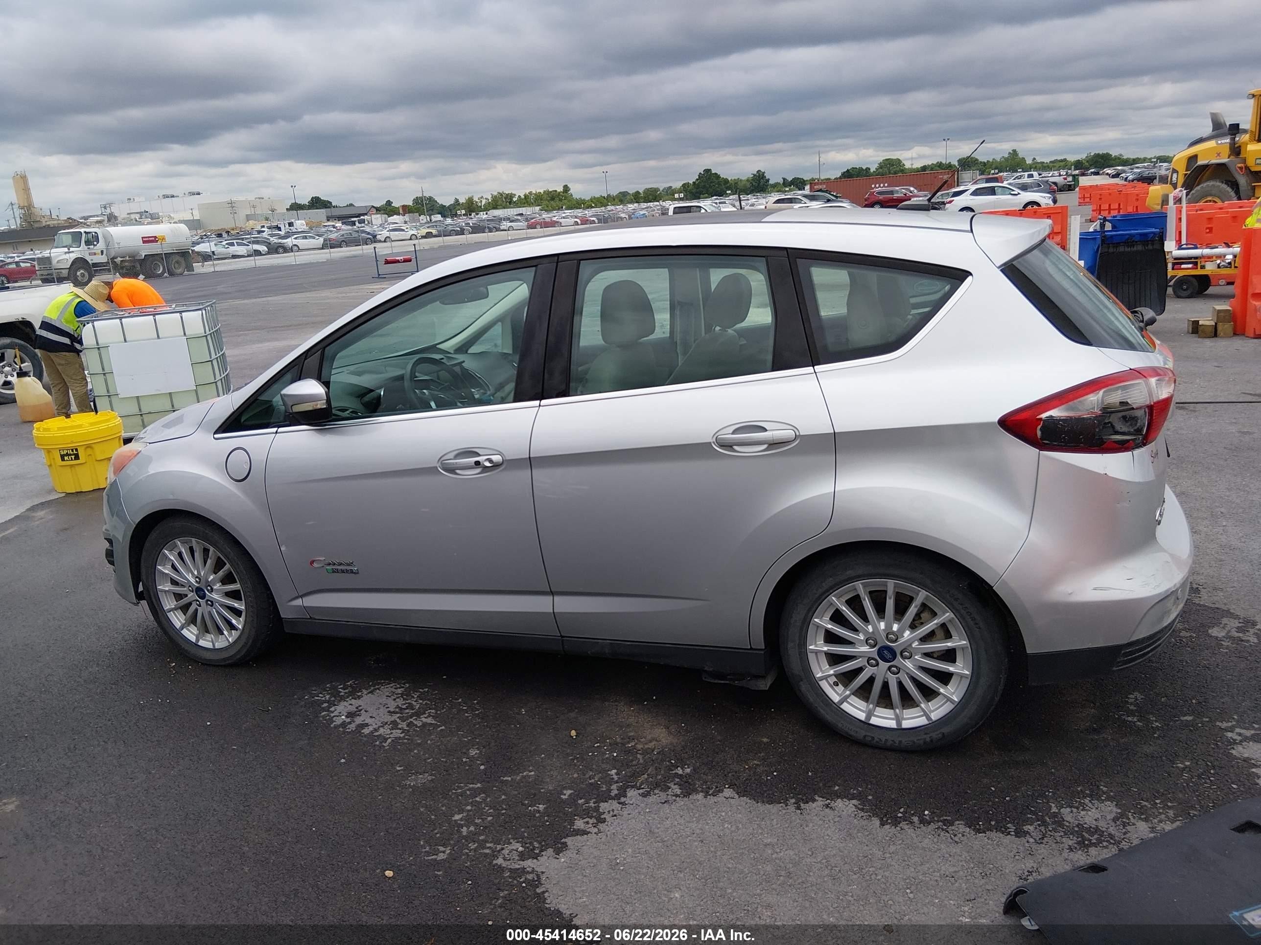 2015 Ford C-max Energi Sel Серебряный vin: 1FADP5CU8FL101003